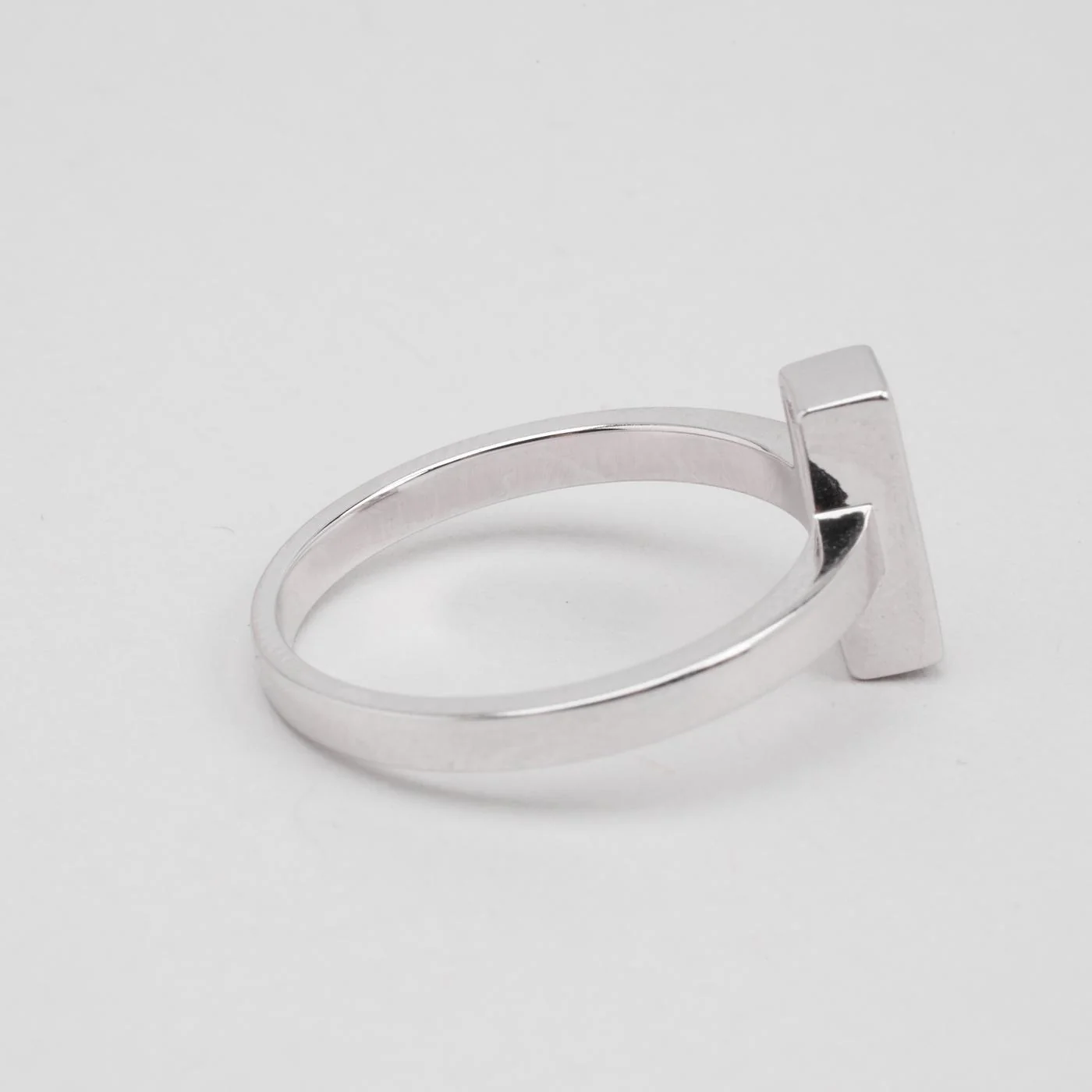 Geometrisk ring med diamant (0.075 ct) i 14K vitt guld strl. 17.2 / strl. 54 - Image 6