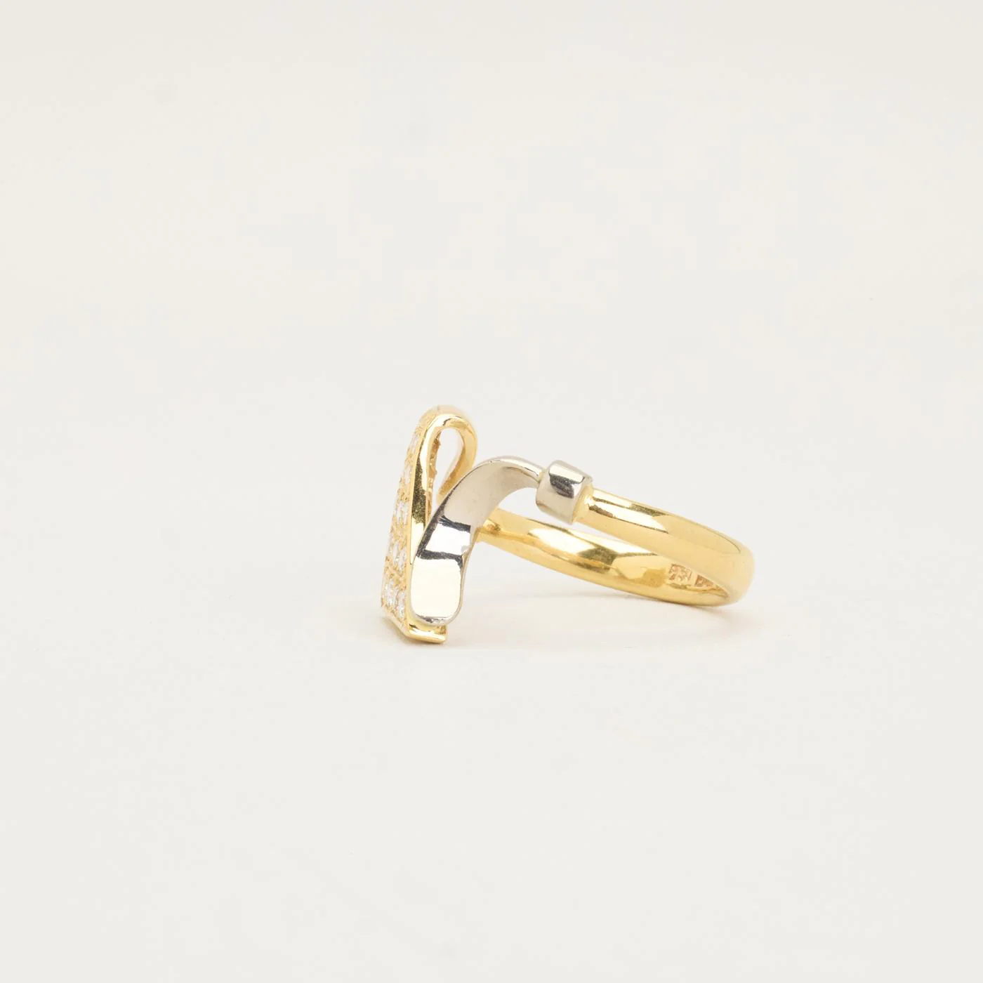 Pavéring med diamant (0.57 ct) i 18K guld och vitt guld strl. 18.5 / strl. 58 - Image 5