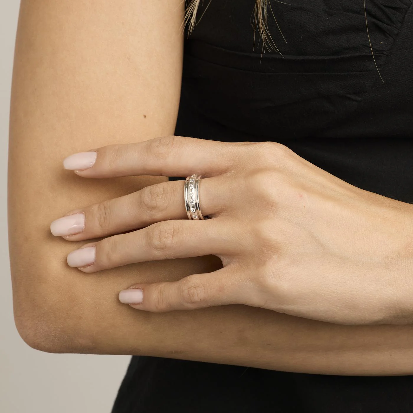Band med diamant (0.5 ct) i 14K vitt guld strl. 15.9 / strl. 50