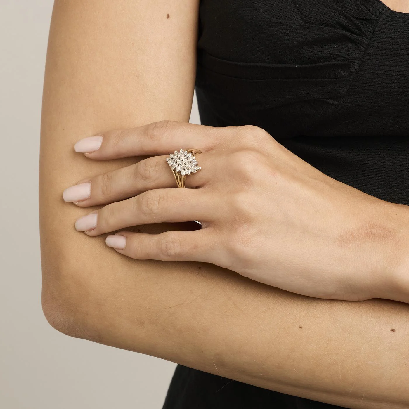 Clusterring i 14K guld och vitt guld med diamanter (0,25 ct), Str. 63