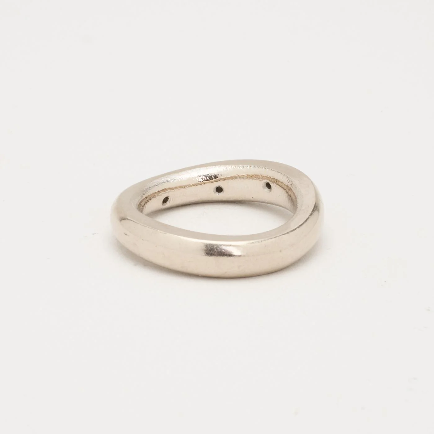 Ole Lynggaard Love 4 band med diamant (0.05 ct) i 18K vitt guld strl. 16.6 / strl. 52 - Image 4