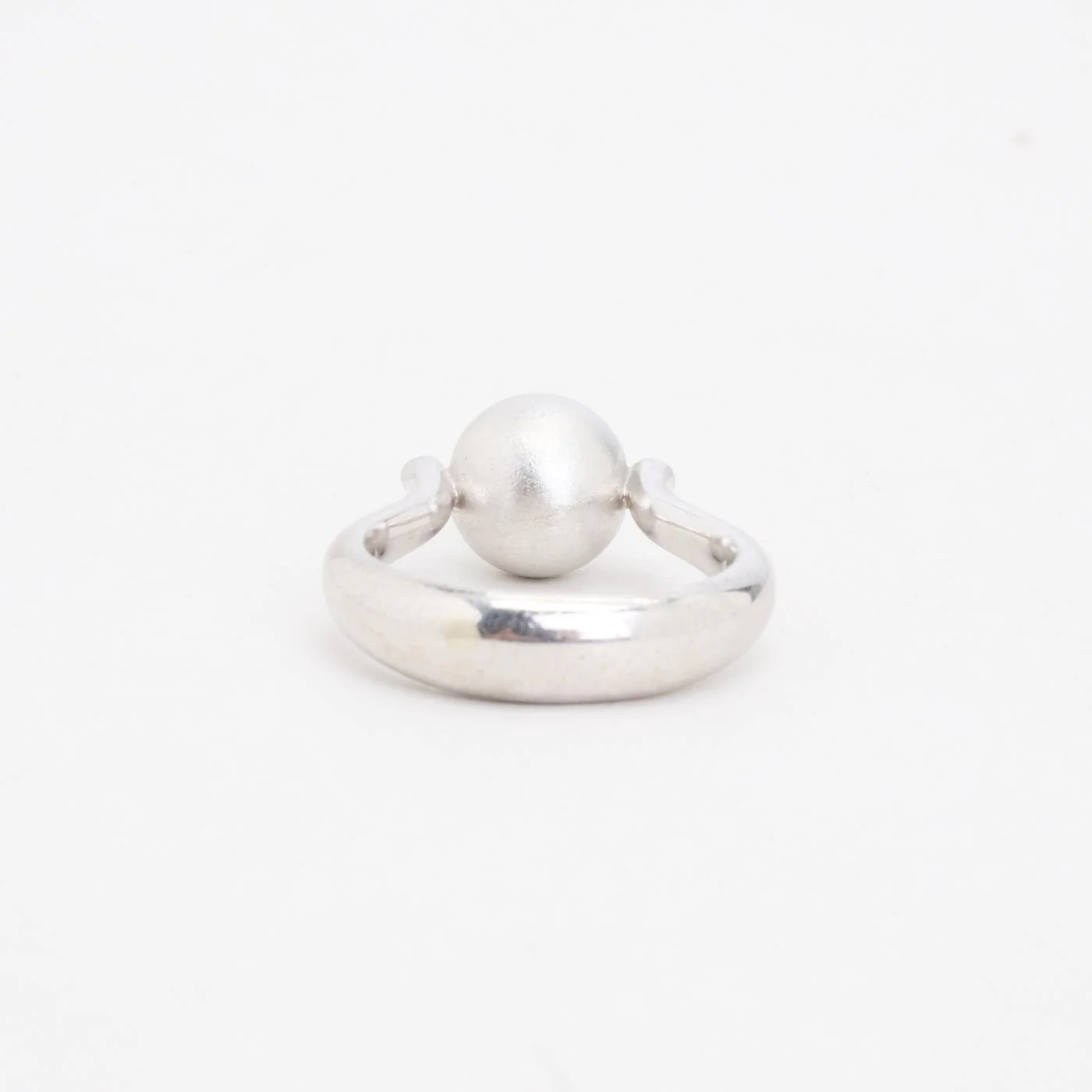 Noën solitärring med diamant (0.1 ct) i 14K vitt guld strl. 15.9 - 16.2 / strl. 50 - 51 - Image 4