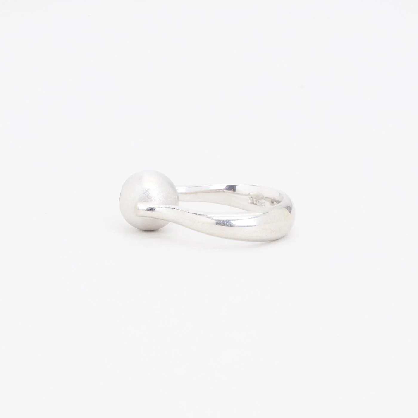 Noën solitärring med diamant (0.1 ct) i 14K vitt guld strl. 15.9 - 16.2 / strl. 50 - 51 - Image 5