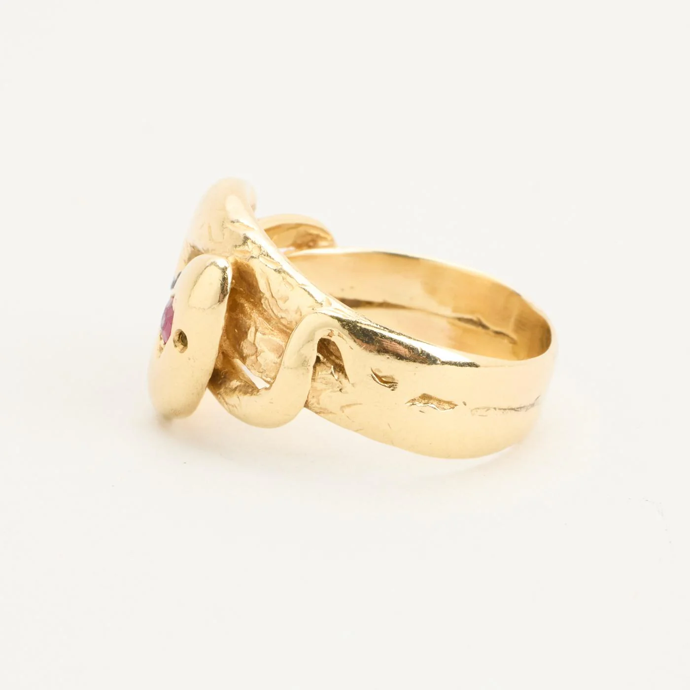 Ormring i 14K guld med en rubin strl. 19.7 / strl. 62 - Image 4