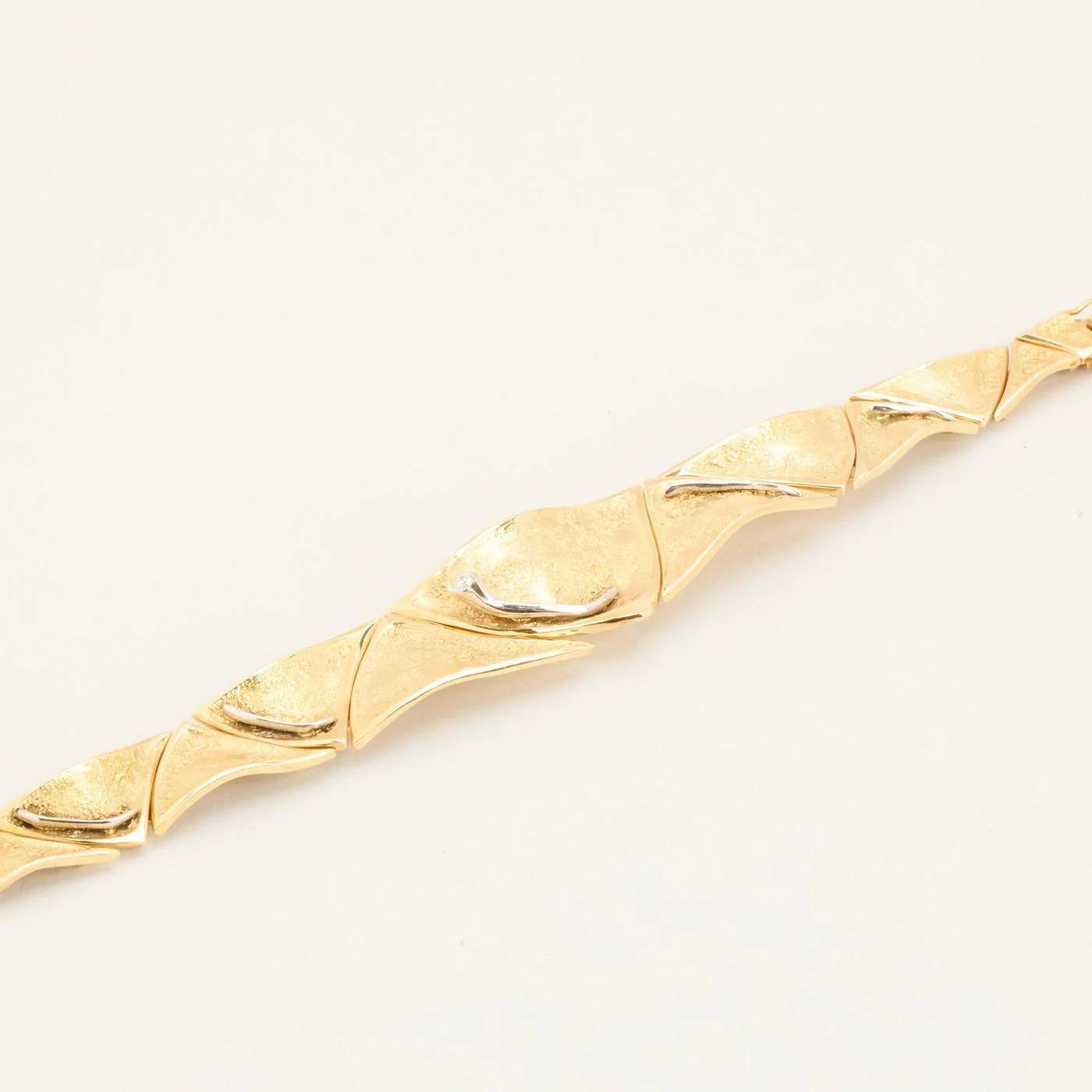 Ole Lynggaard Armband med diamant (0.05 ct) i 14K guld och vitt guld, 17 cm, 34.36 g - Image 3
