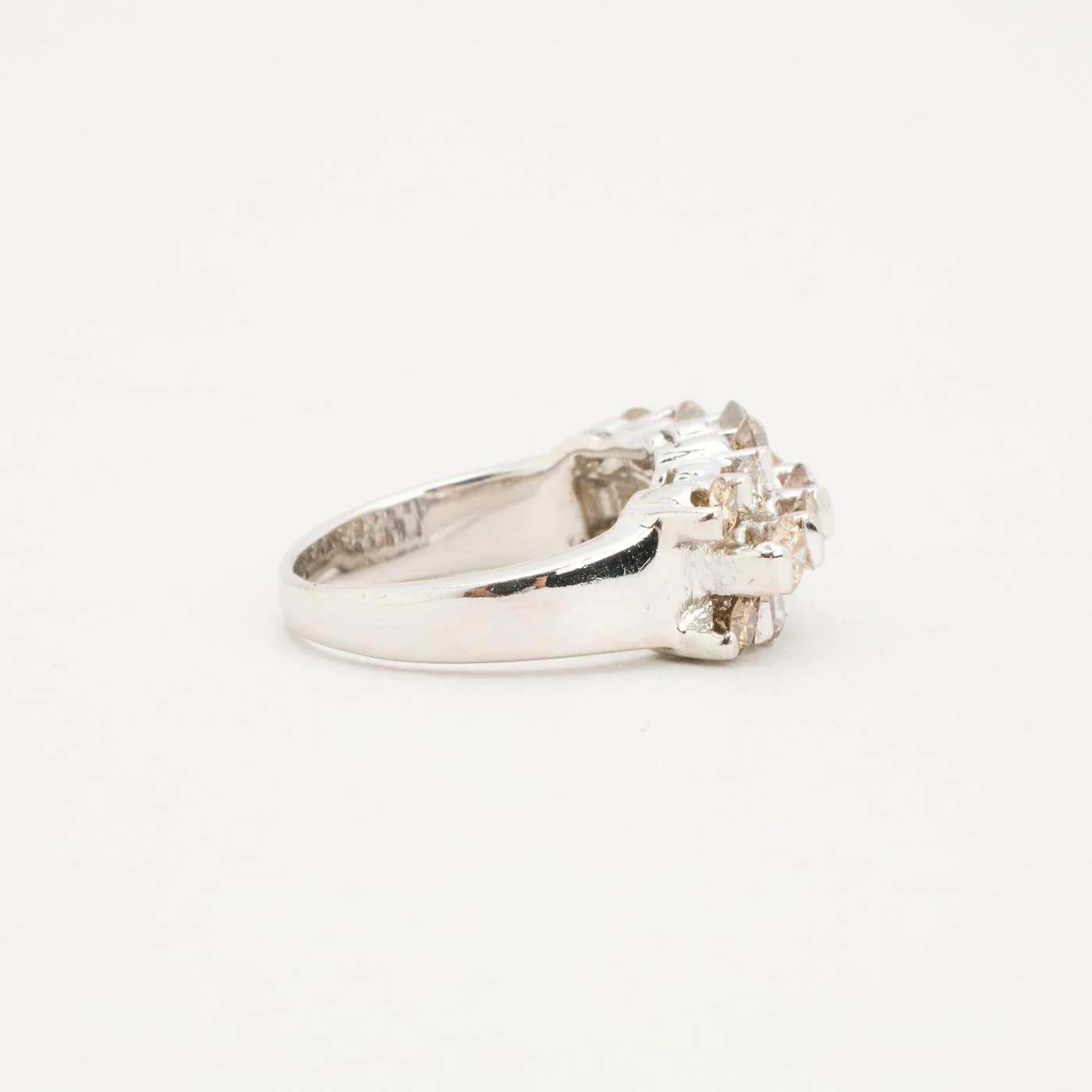 Pavéring med diamant (1.13 ct) i 8K vitt guld strl. 14.6 / strl. 46 - Image 2