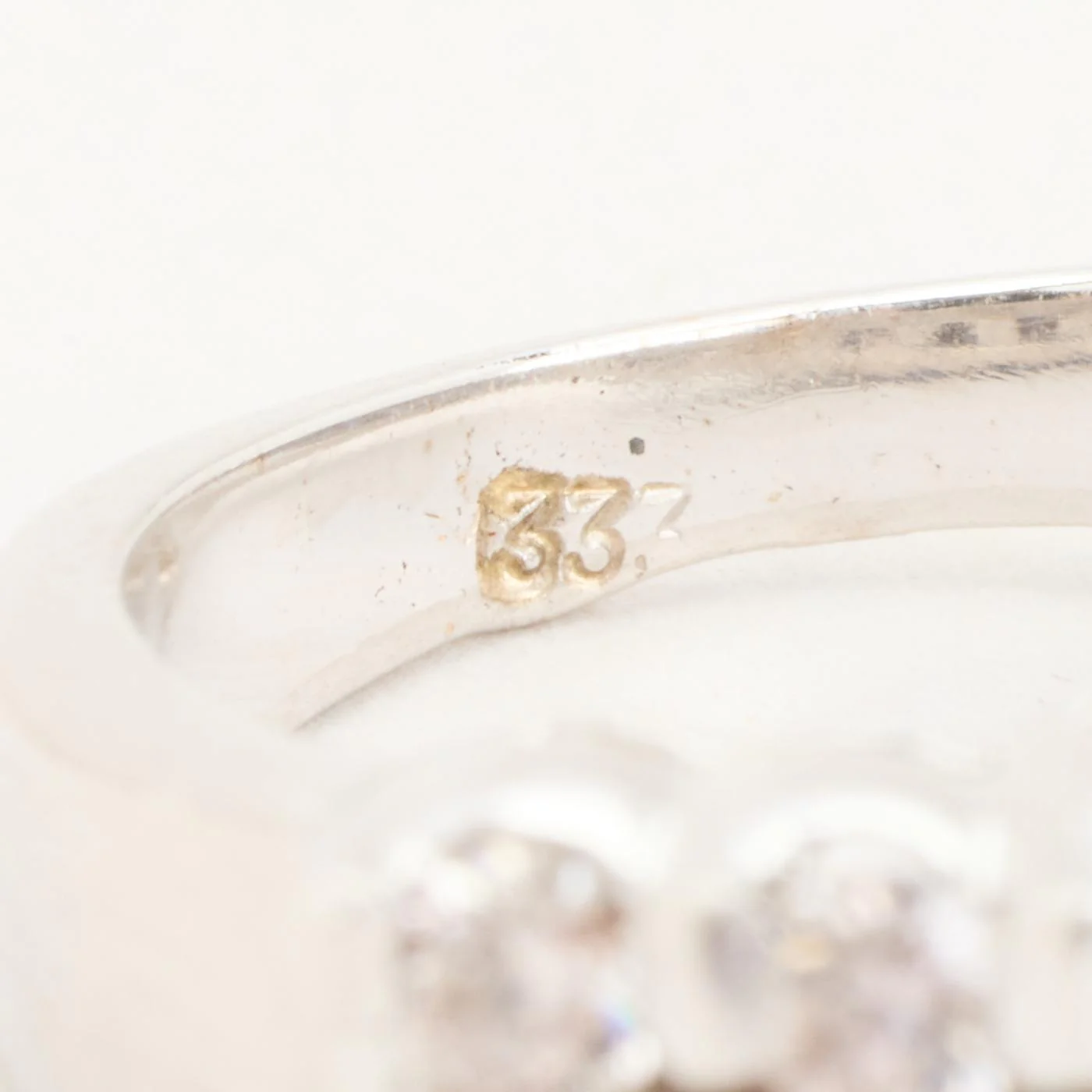 Pavéring med diamant (1.13 ct) i 8K vitt guld strl. 14.6 / strl. 46 - Image 5