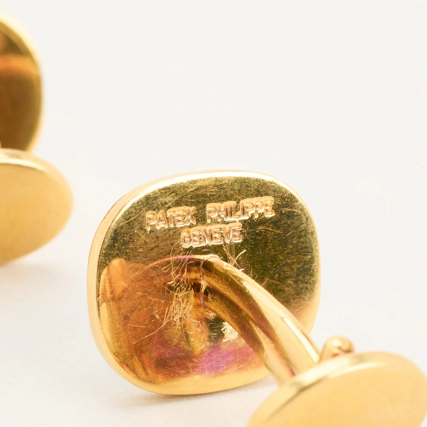 Patek Philippe Ellipse Manschettknappar i 18K guld med en emalj, 1.6 cm, 16.5 g - Image 3
