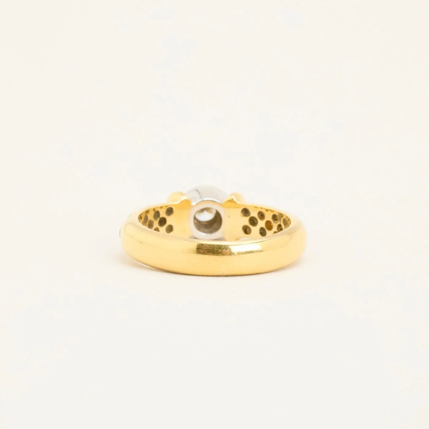 Solitärring med diamant (0.41 ct) i 18K guld och vitt guld strl. 17.2 / strl. 54 - Image 4