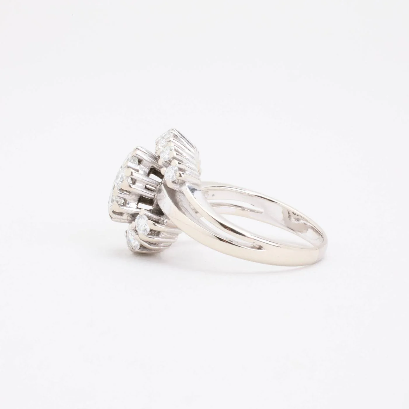 Clusterring med diamant (1.23 ct) i 14K vitt guld strl. 17.2 / strl. 54 - Image 5