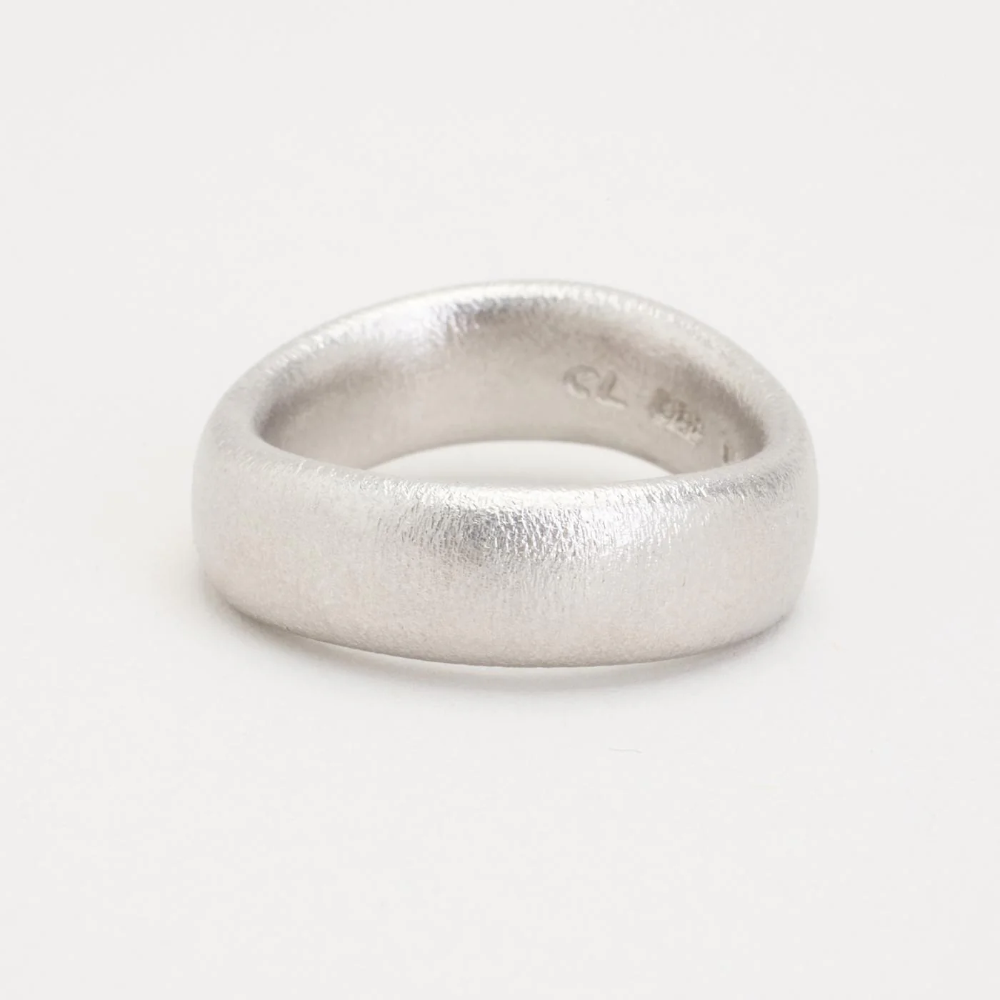 Ole Lynggaard Love nr 6 band i 14K vitt guld strl. 17.2 / strl. 54 - Image 3