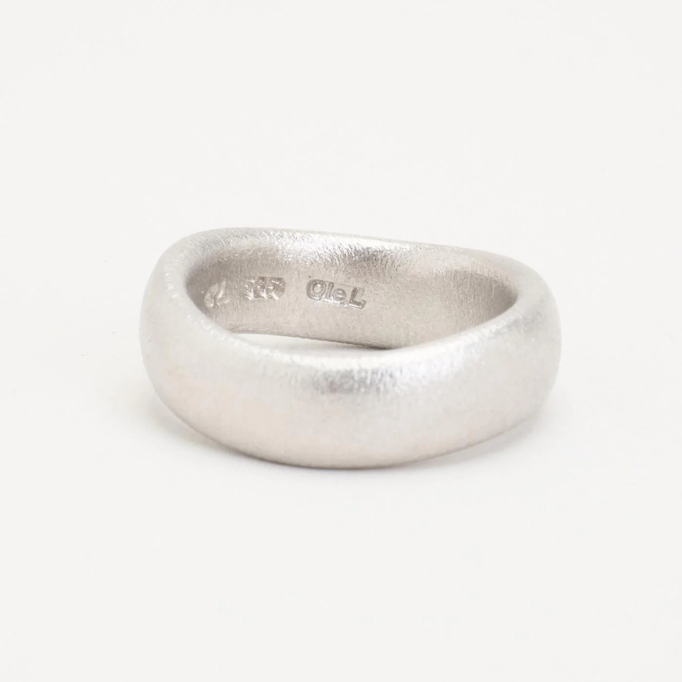 Ole Lynggaard Love nr 6 band i 14K vitt guld strl. 17.2 / strl. 54 - Image 5