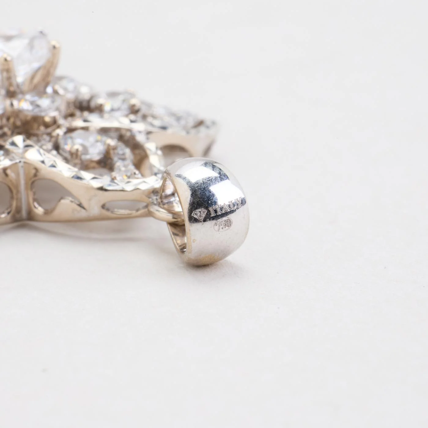 Blomma Hänge i 18K vitt guld med en zirkonia, 3.5 cm, 4 g - Image 4