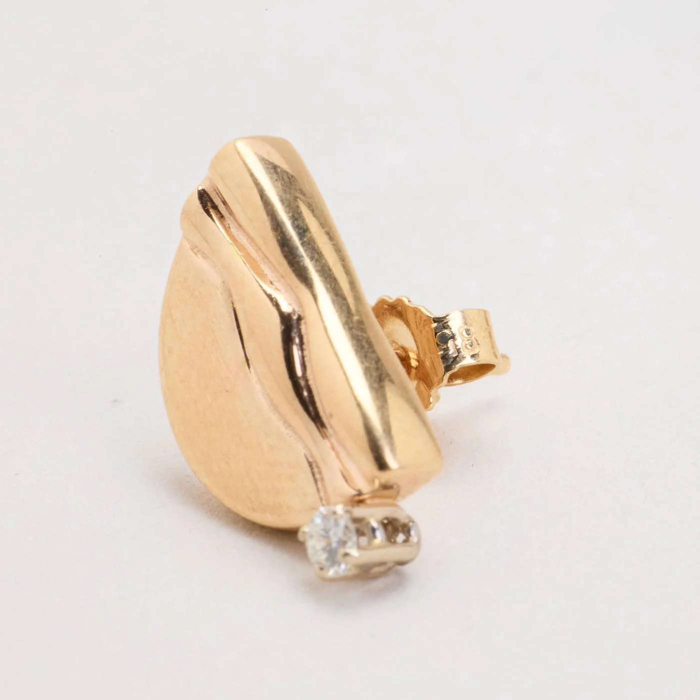 Örhängen med stift i 14K guld med en zirkonia, 1.5 cm, - Image 4