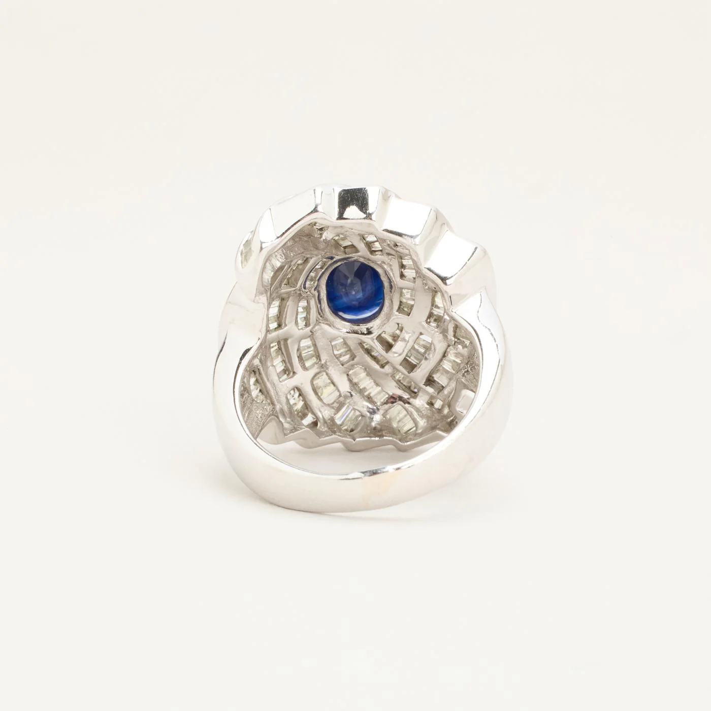 Cocktailring med diamant (3.5 ct) i 14K vitt guld med en safir strl. 18.5 / strl. 58 - Image 3