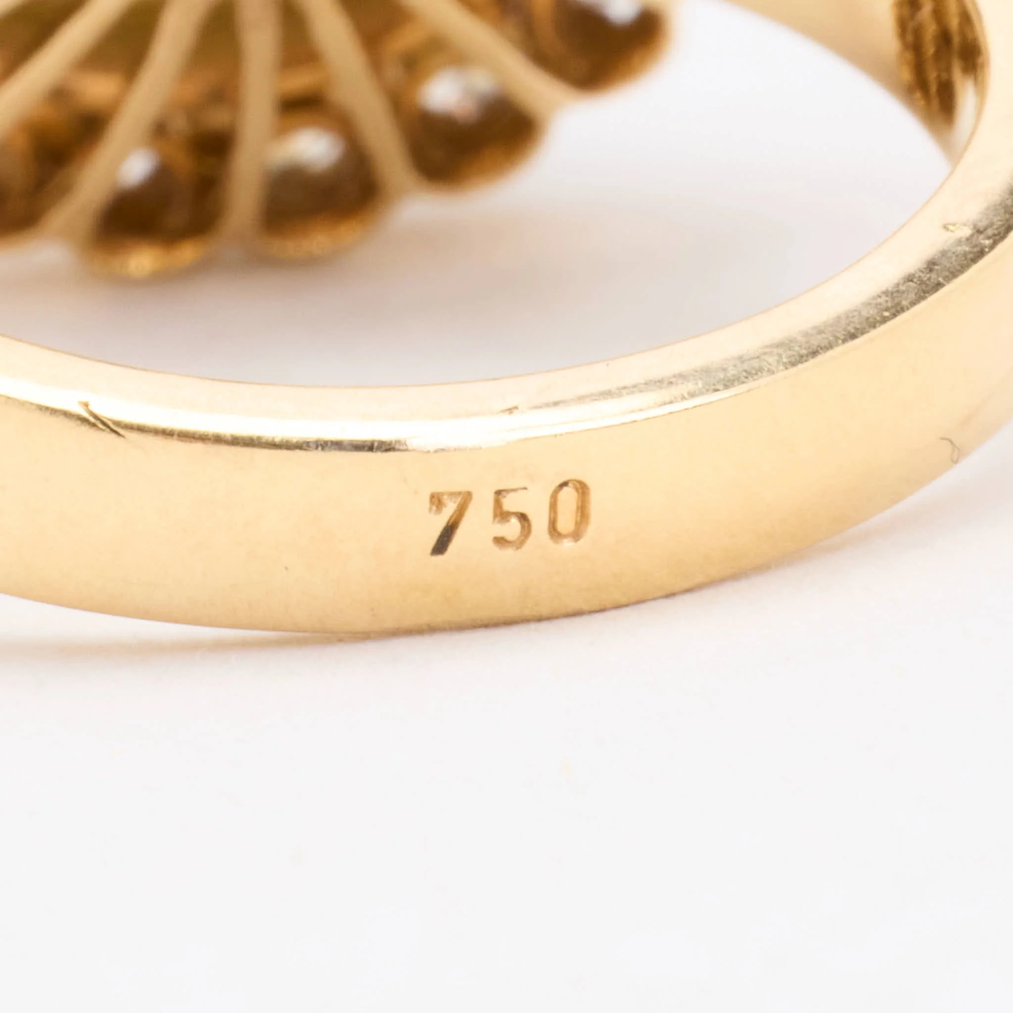 Pärlring med diamant (1.1 ct) i 18K guld med en undefined strl. 17.5 / strl. 55 - Image 5