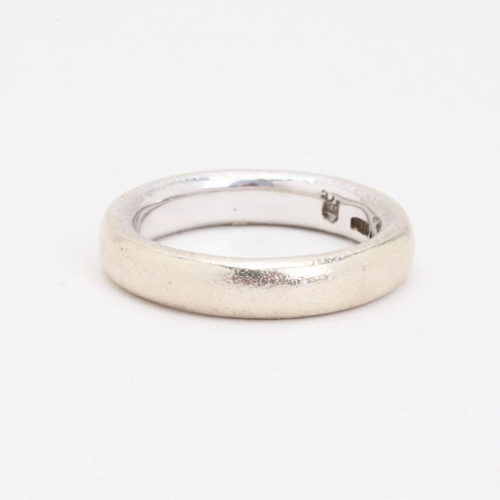 Matt vigselring i 14K vitt guld strl. 19.4 / strl. 61 - Image 5