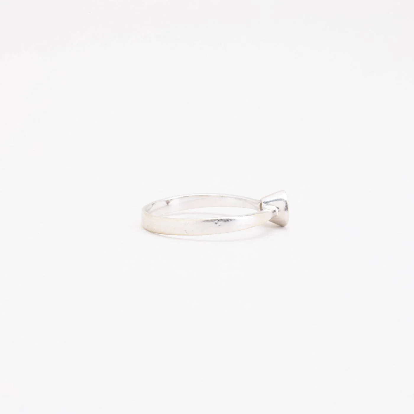 Solitärring i 14K vitt guld med en zirkonia strl. 18.1 / strl. 57 - Image 2