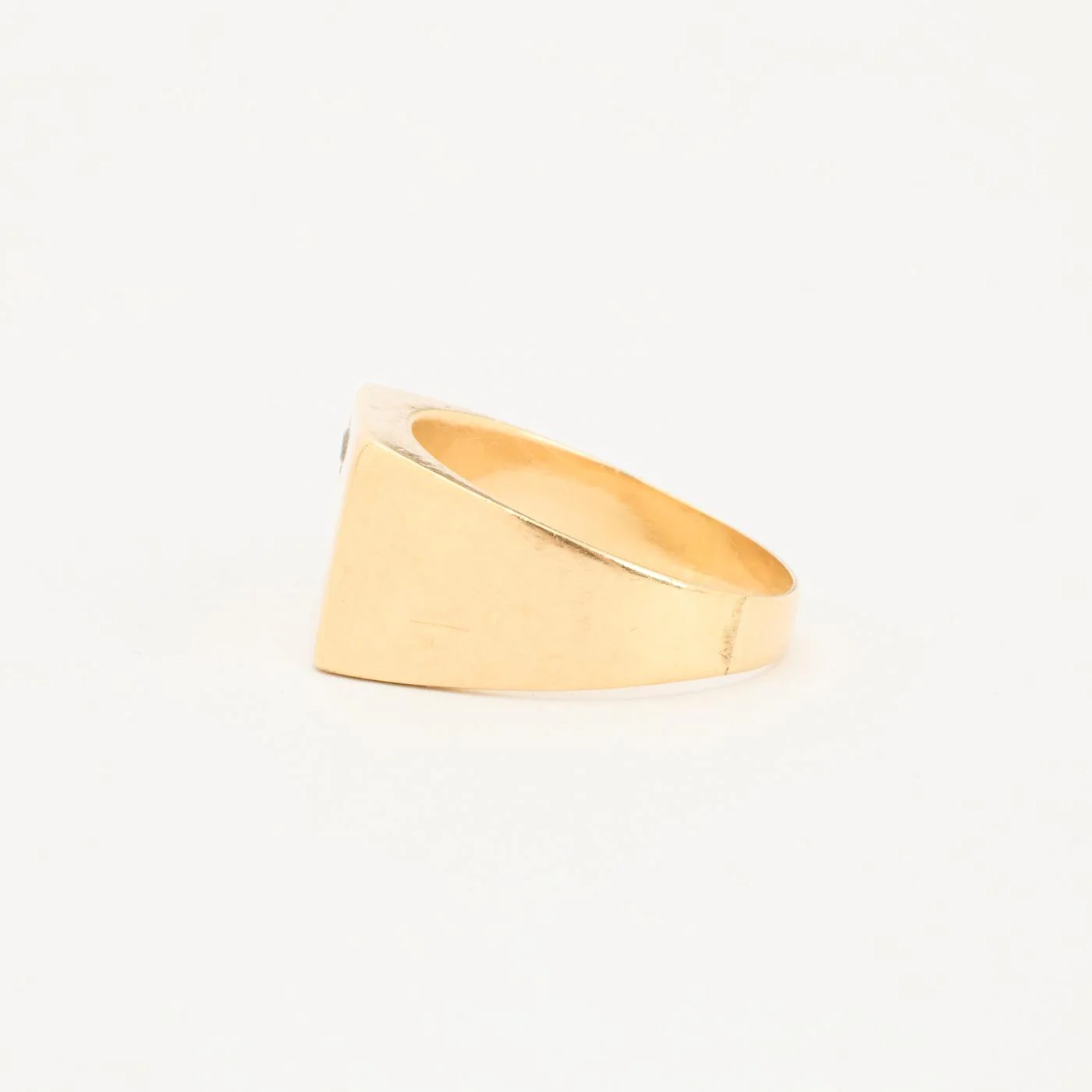 Klackring i 14K guld med en syntetisk spinell strl. 21.3 / strl. 67 - Image 4
