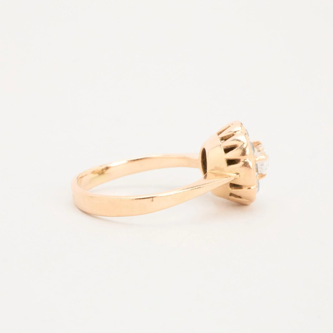 Haloring i 14K guld med en zirkonia strl. 17.2 / strl. 54 - Image 2