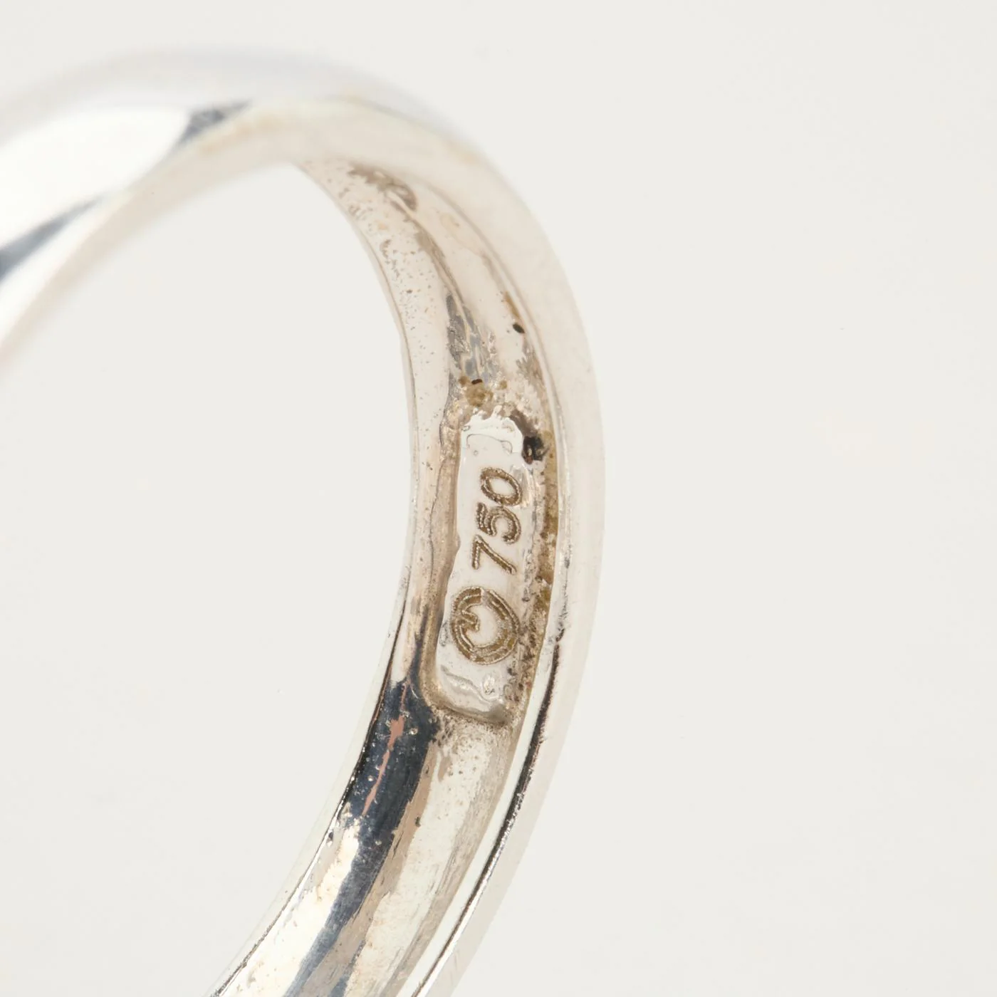 Pavéring i 18K vitt guld med en zirkonia strl. 17.5 / strl. 55 - Image 5