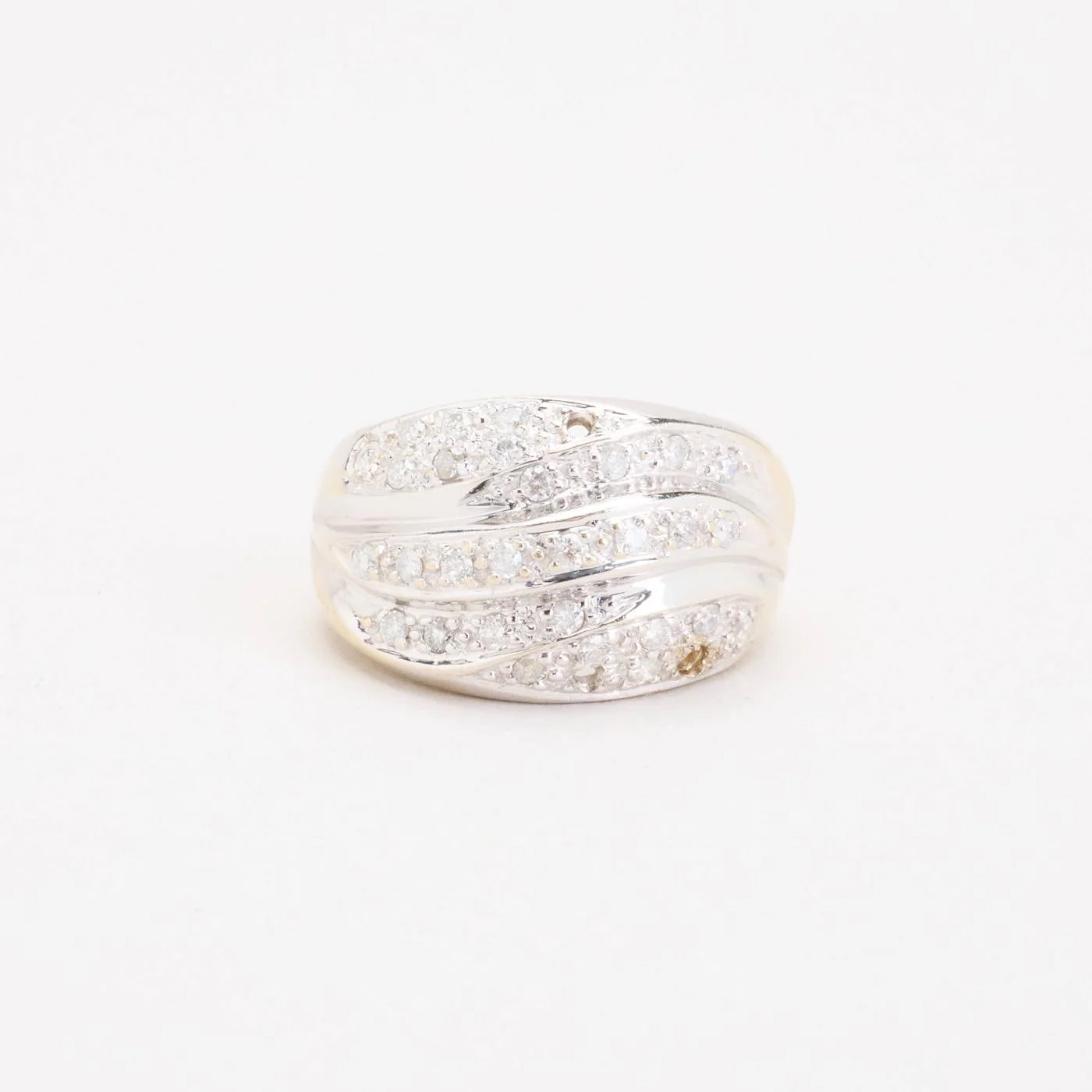 Pavéring med diamant (0.5 ct) i 14K vitt guld strl. 16.9 / strl. 53