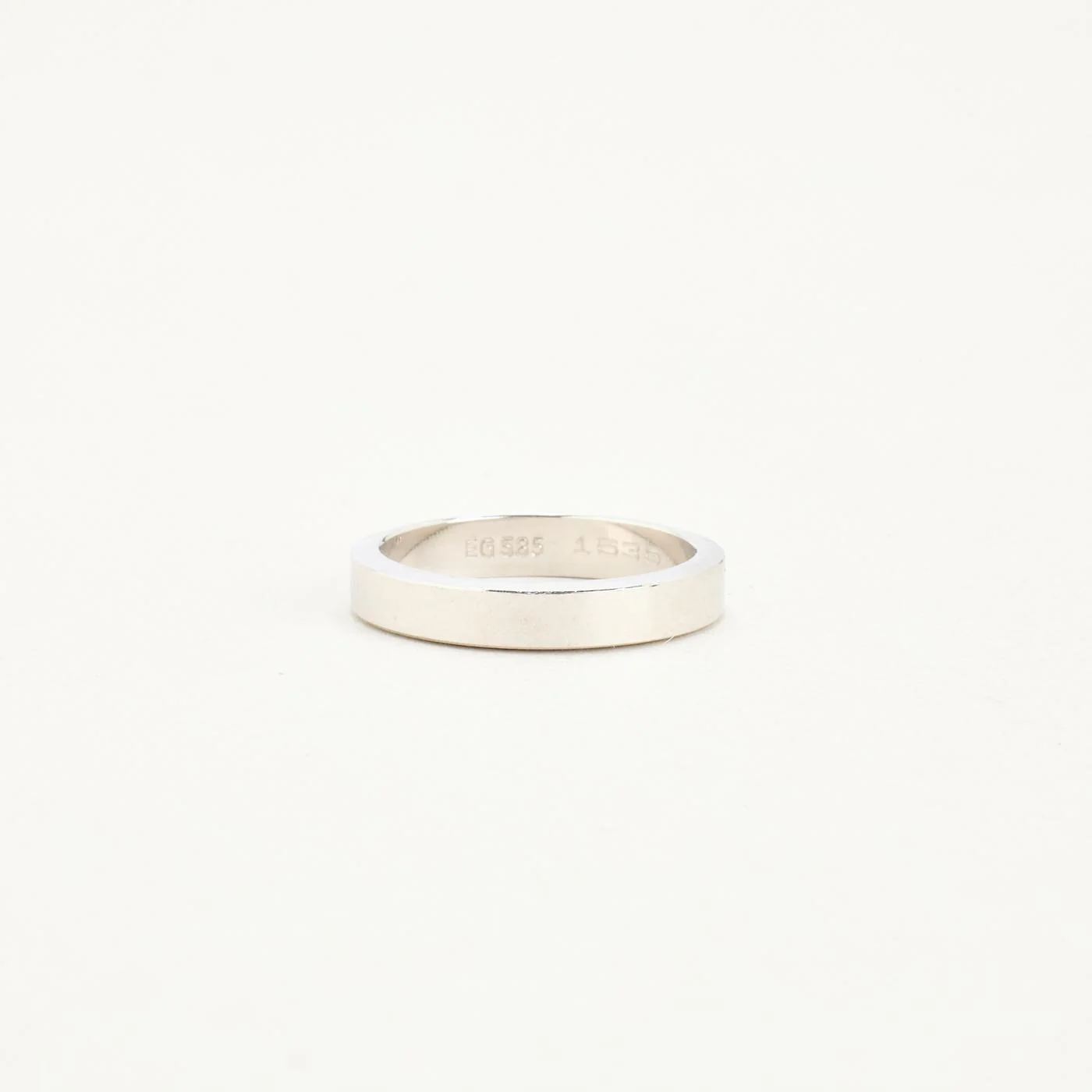 Vigselring i 14K vitt guld strl. 16.9 / strl. 53