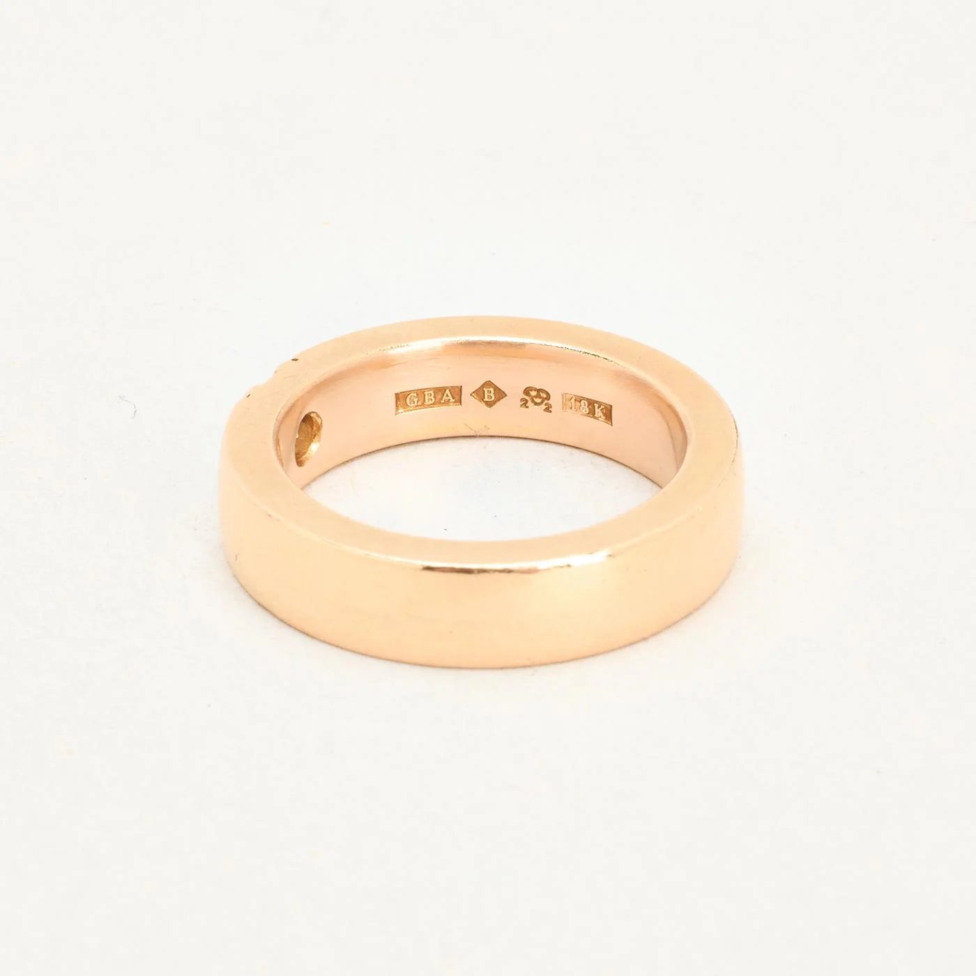 Alliansring med diamant (0.16 ct) i 18K guld strl. 16.9 / strl. 53 - Image 5