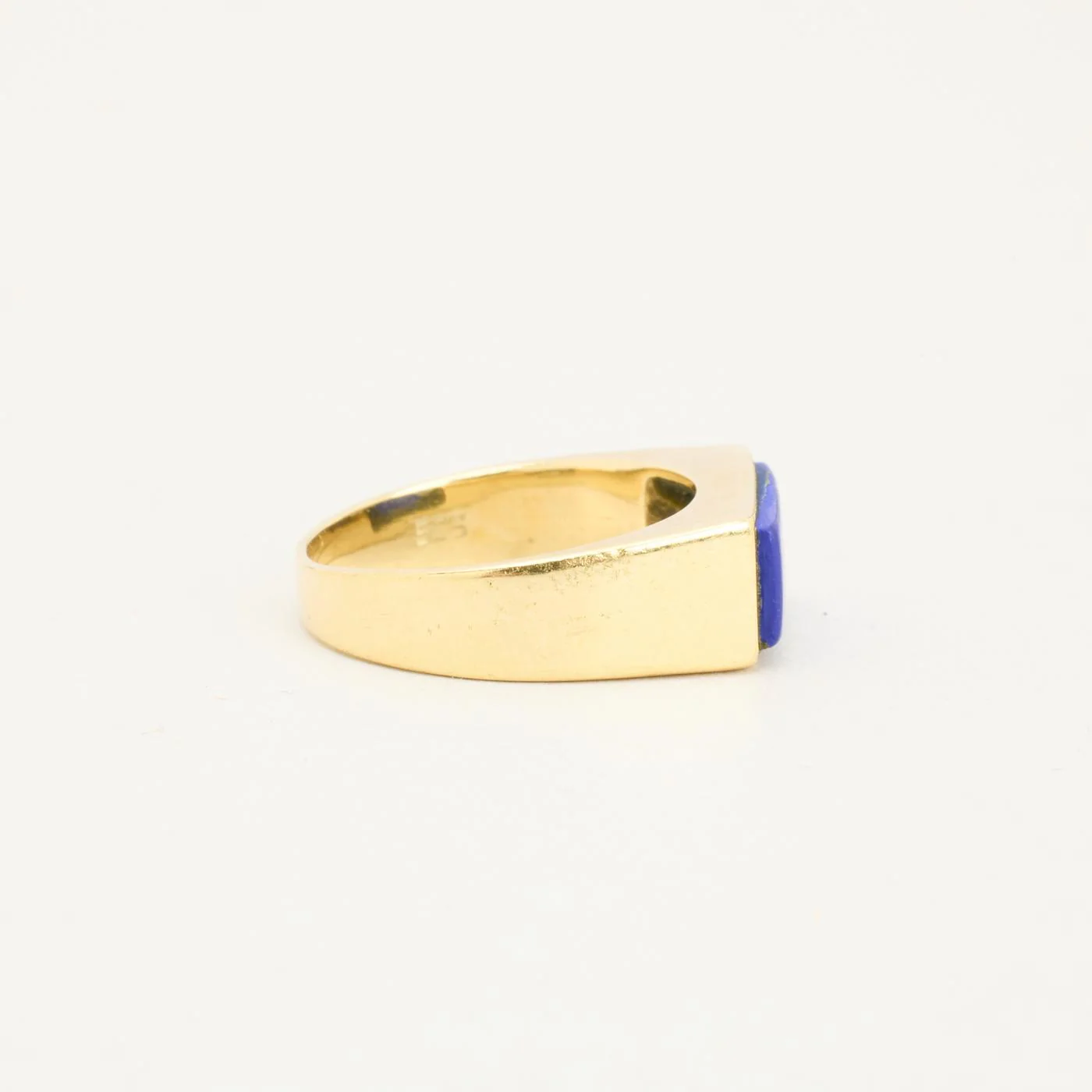 Signetring i 14K guld med en lapis lazuli strl. 16.9 / strl. 53 - Image 2