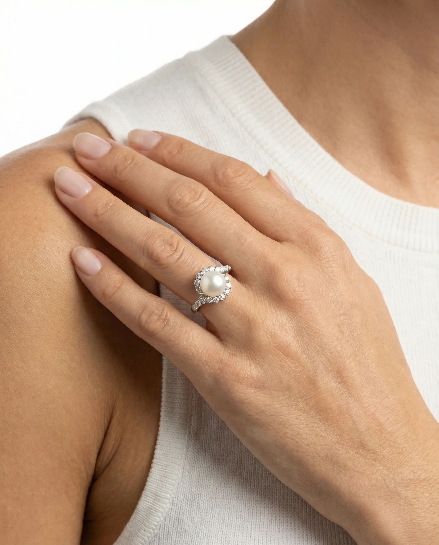 Pärlring med diamant (0.28 ct) i 18K vitt guld med en pärla strl. 16.9 / strl. 53 - Image 2