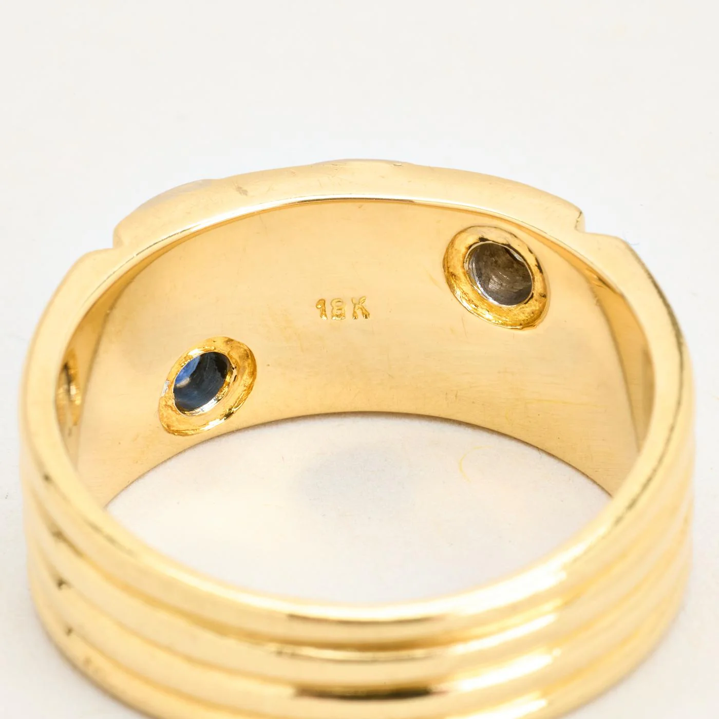 Gypsyring med diamant (0.07 ct) i 18K guld och vitt guld med en safir strl. 19.7 / strl. 62 - Image 6