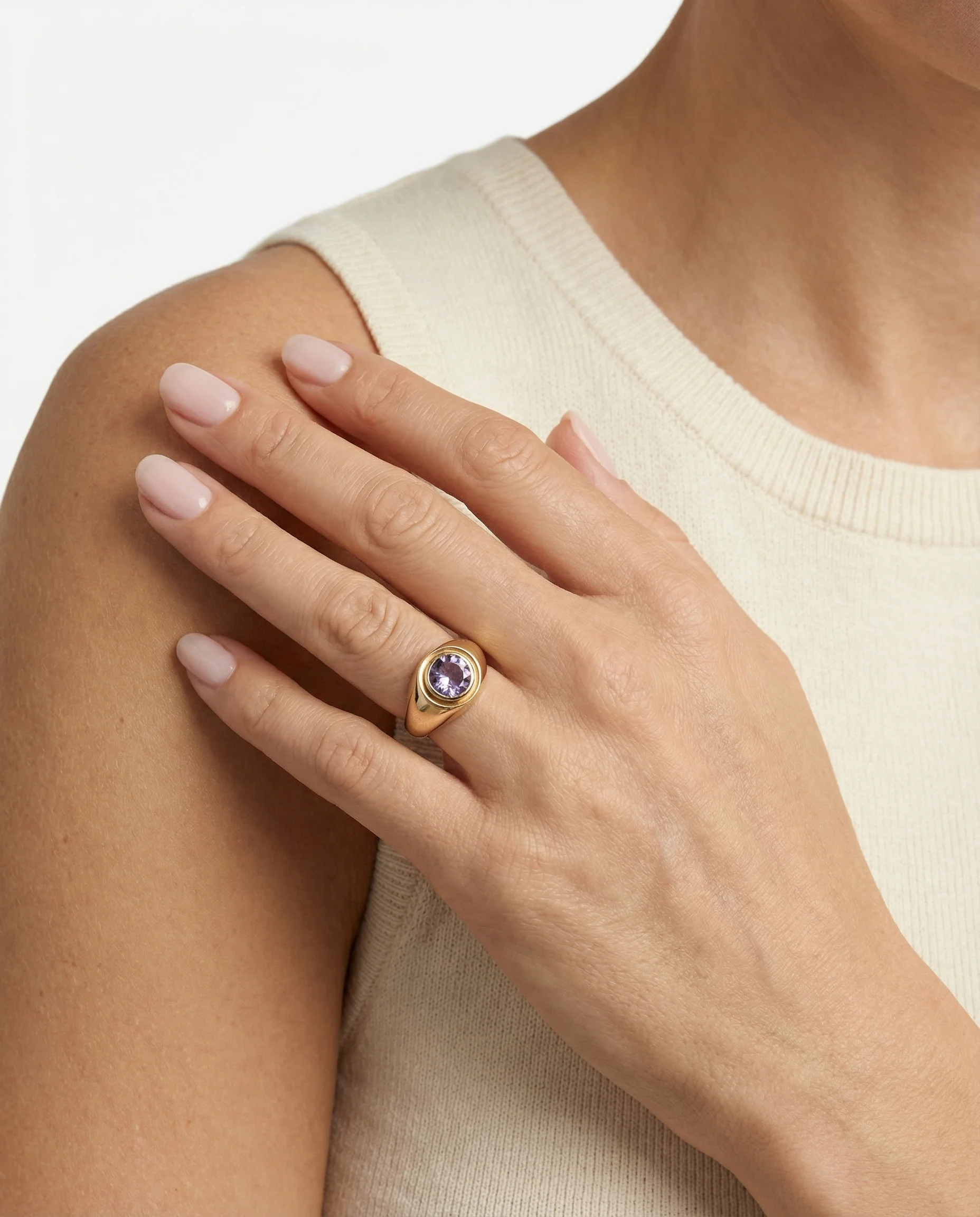 Signetring i 14K guld med en kvarts strl. 16.6 / strl. 52 - Image 2