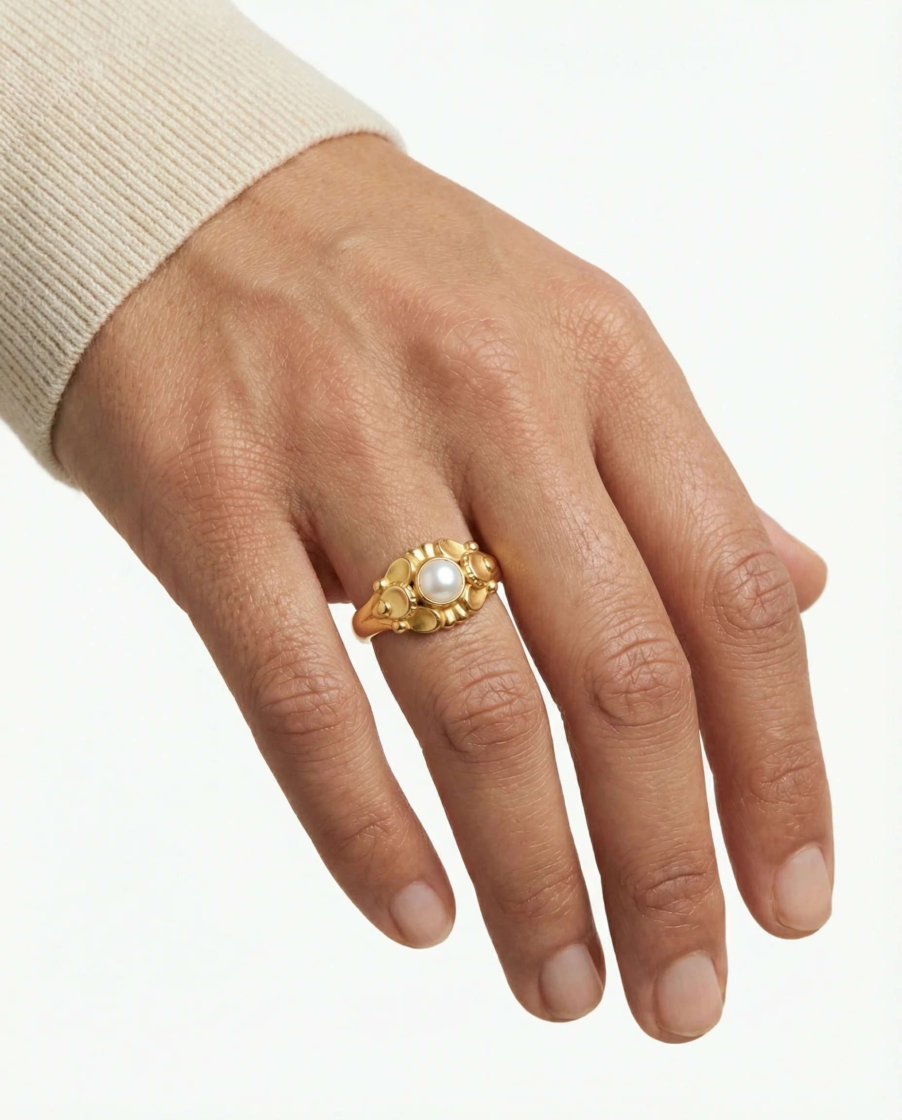 Pärlring i 18K guld med en pärla strl. 17.8 / strl. 56 - Image 2