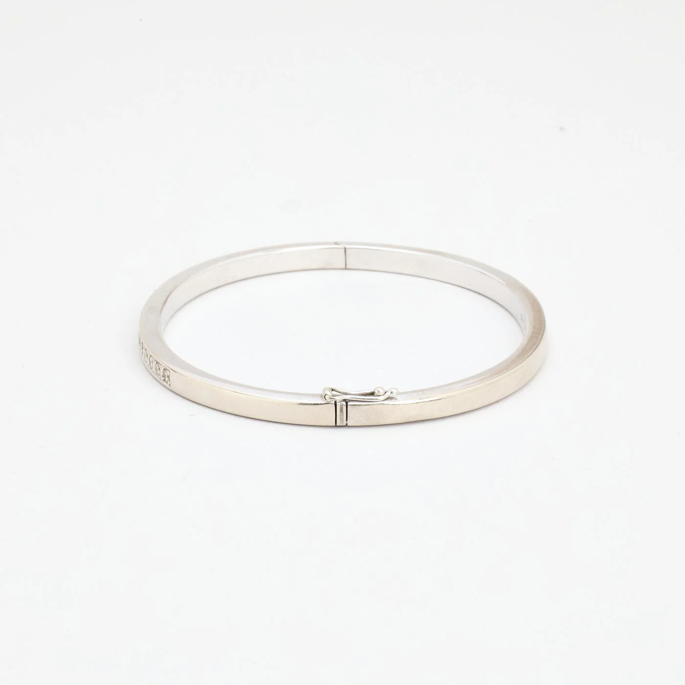 Klassisk armring med lås med diamant (0.39 ct) i 14K guld, 5.9 cm, 9.9 g - Image 3