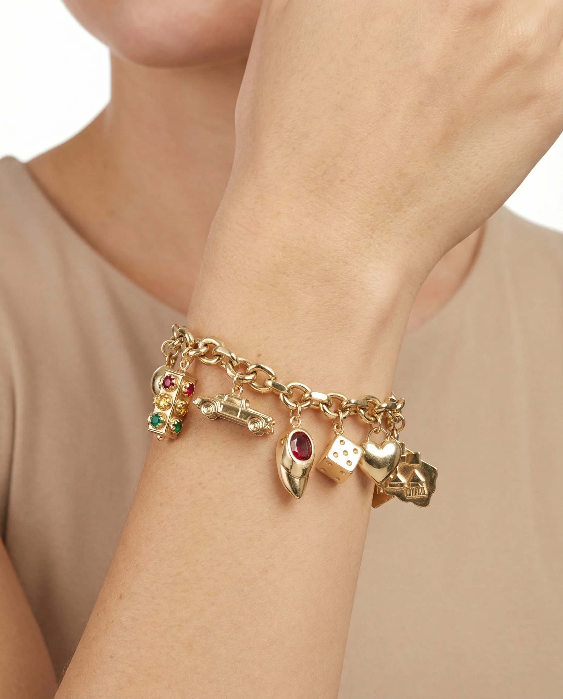 Ankarkedja berlockarmband i 14K guld med en zirkonia, zirkonia, zirkonia och pärla, 18 cm, 48.82 g