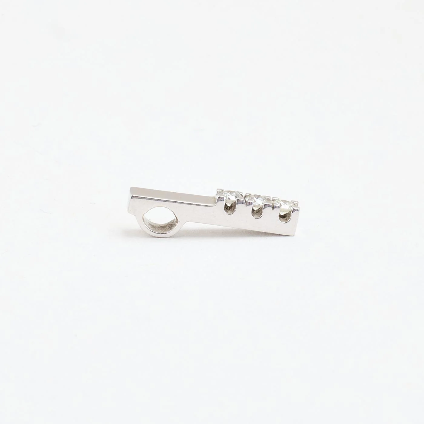 Geometrisk Hänge med diamant (0.16 ct) i 14K vitt guld, 2 cm, 1.7 g - Image 4