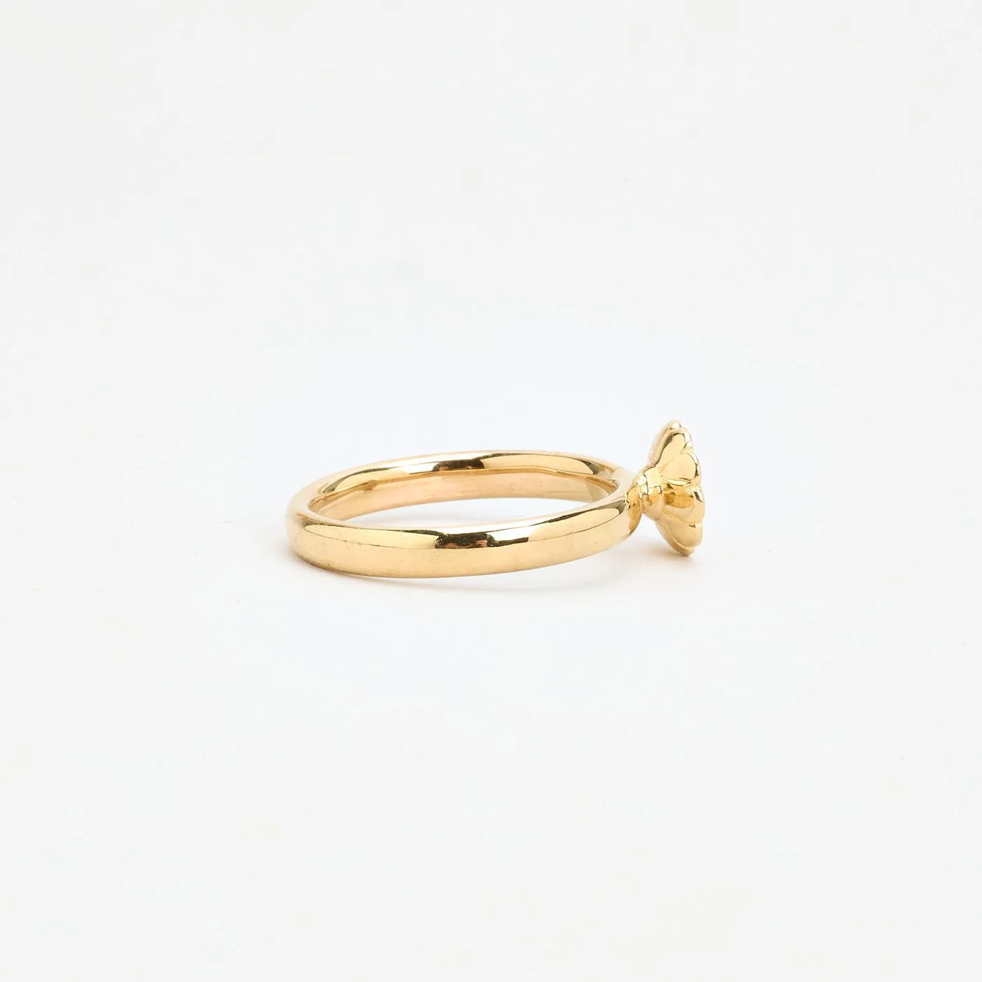 Blomsterring i 8K guld med en emalj strl. 17.5 / strl. 55 - Image 3
