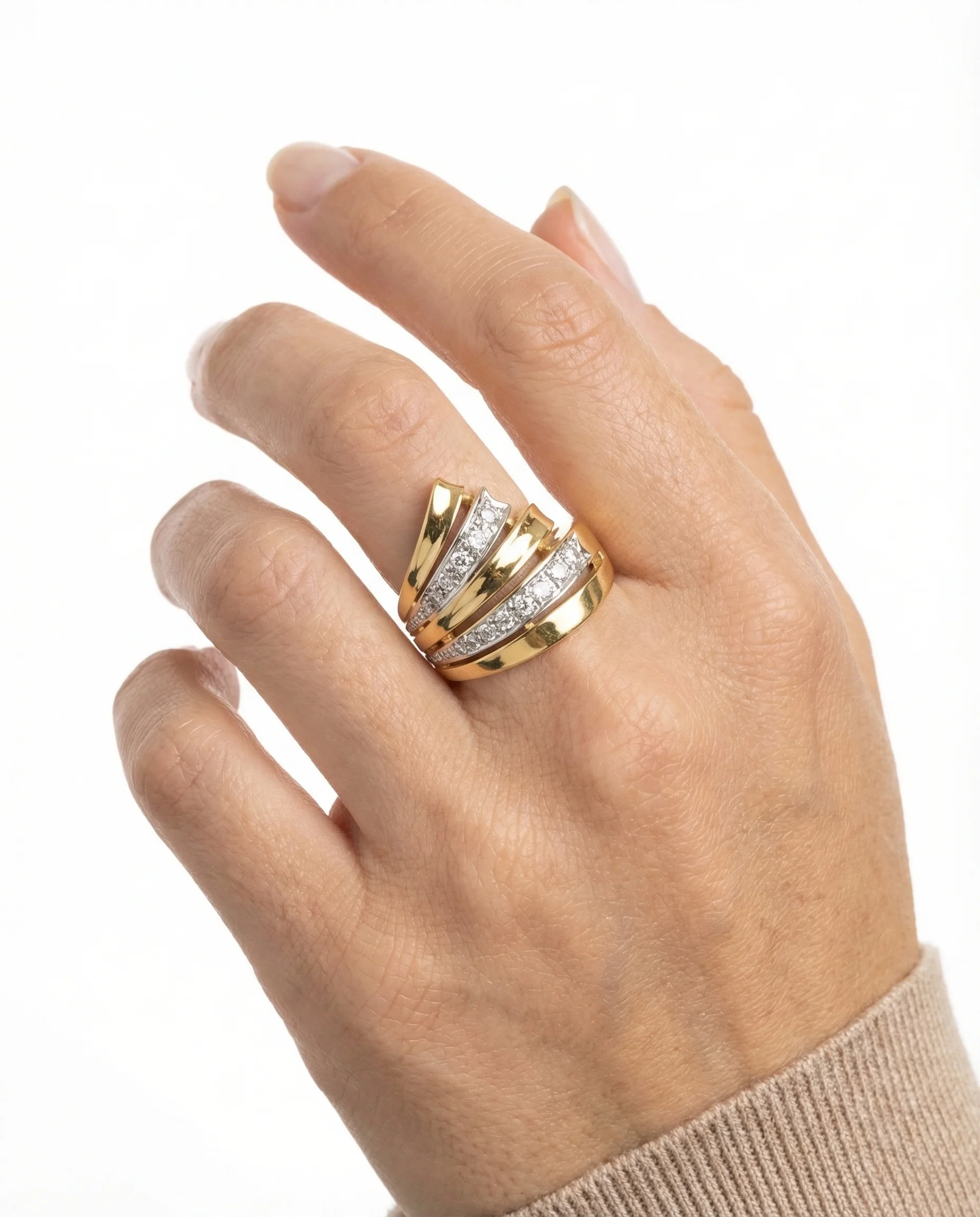 Crossoverring med diamant (0.17 ct) i 18K guld strl. 17.5 / strl. 55 - Image 2
