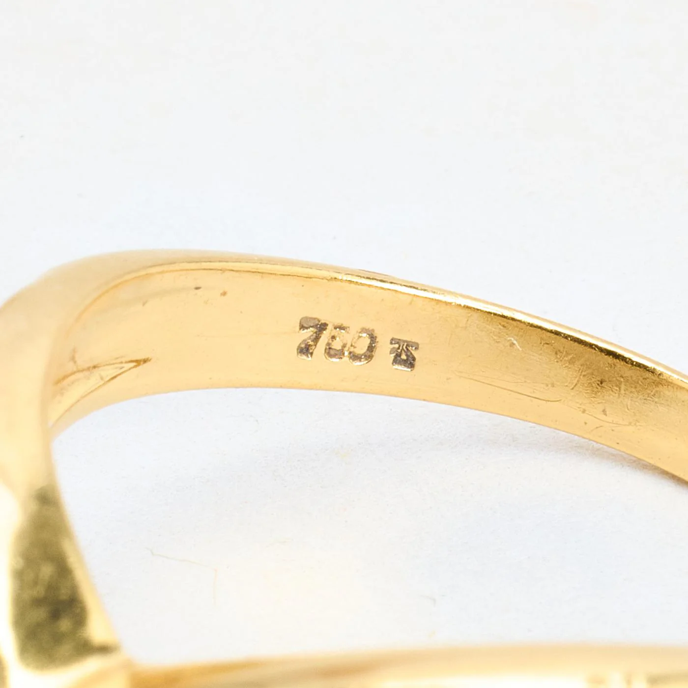 Pavéfattad Geometrisk ring i 18K guld med en zirkonia strl. 17.5 / strl. 55 - Image 5