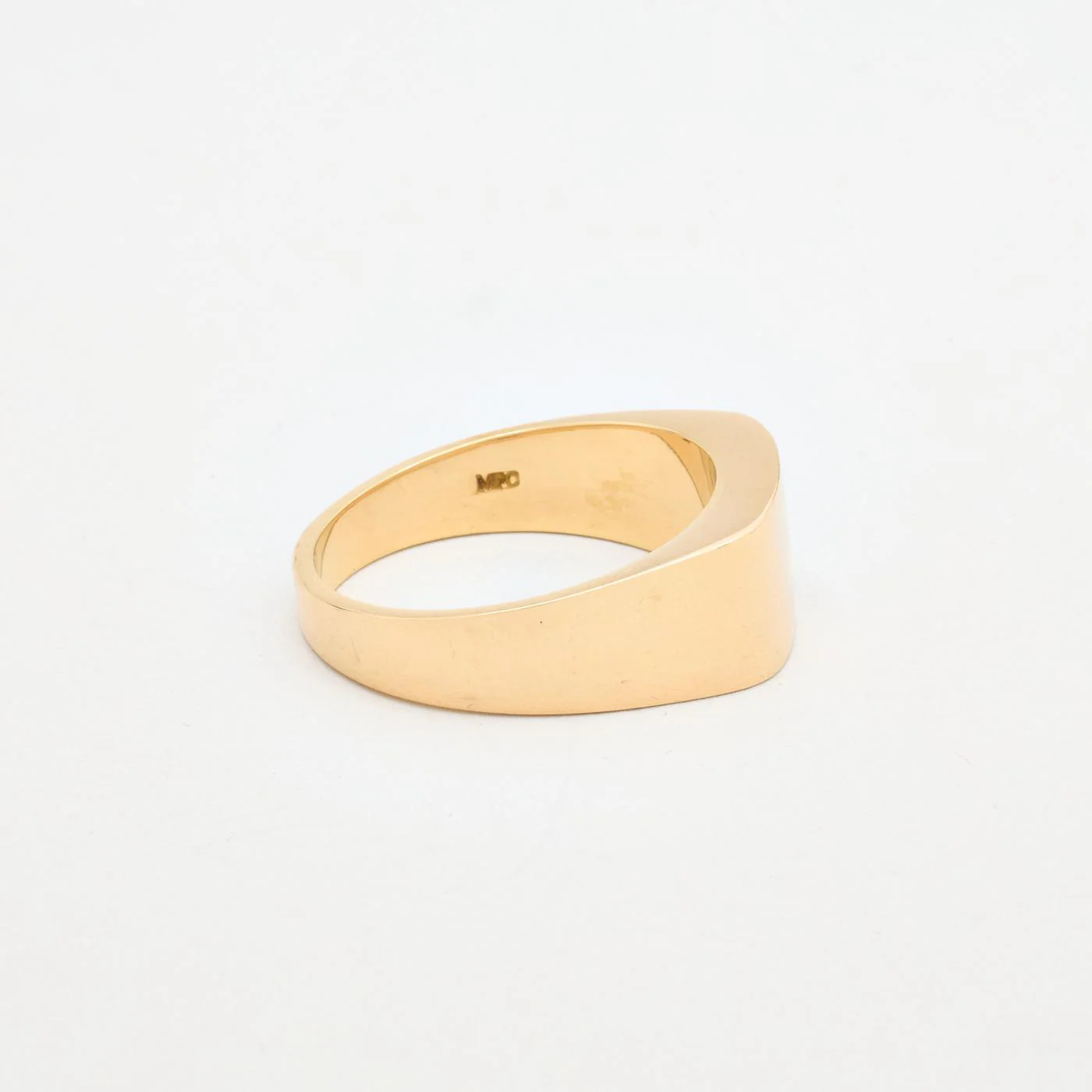 Klackring i 14K guld med en syntetisk spinell strl. 21.6 / strl. 68 - Image 3