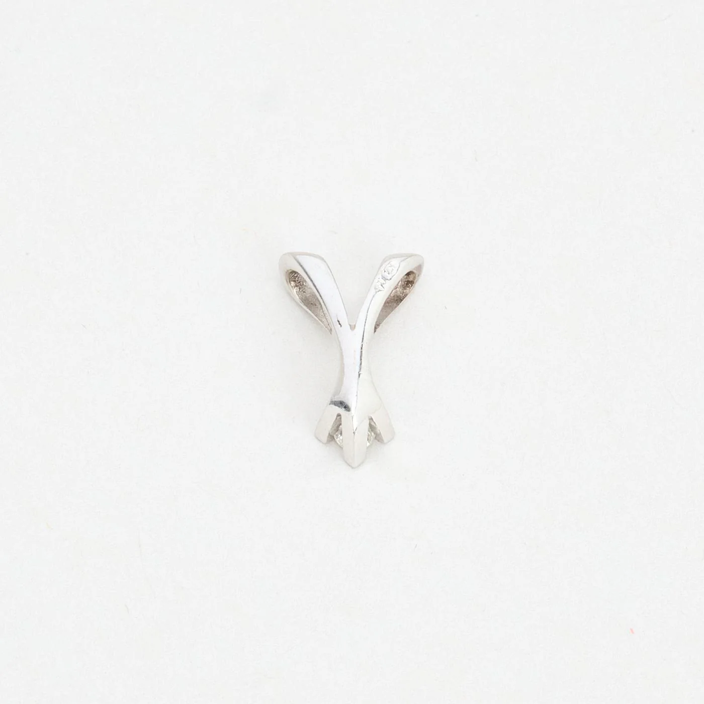 Klassisk solitärhänge med diamant (0.05 ct) i 14K vitt guld, 1.2 cm, 0.62 g - Image 3