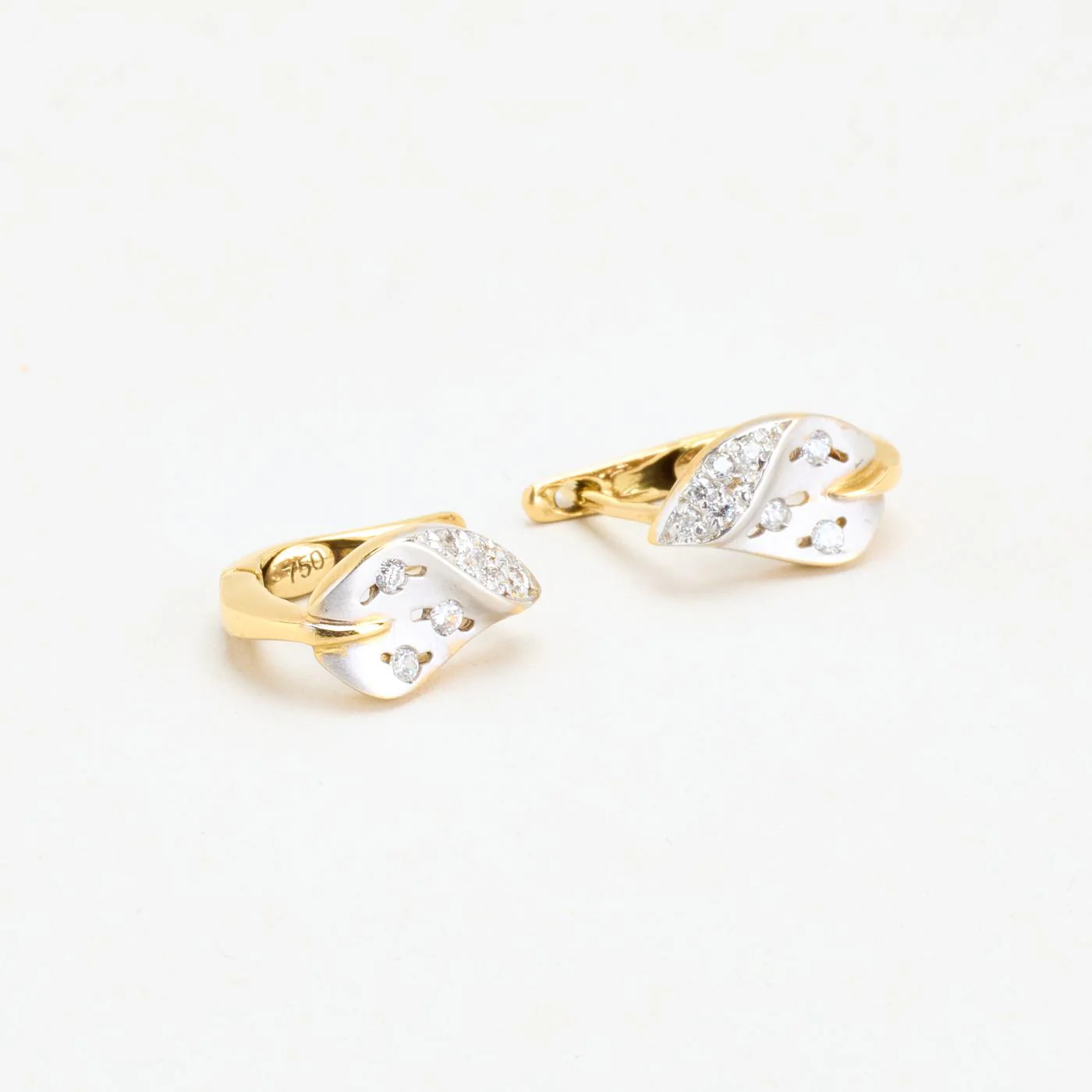 Blad Huggies i 18K guld med en zirkonia, 1.5 cm, - Image 4
