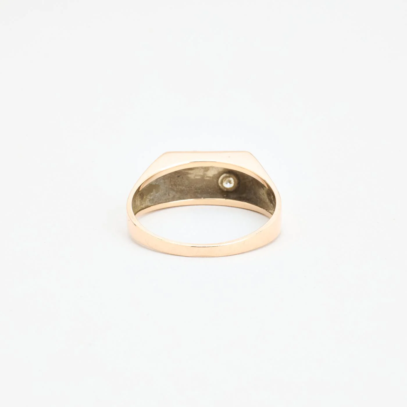Monogram klackring i 8K guld med en zirkonia strl. 20.1 / strl. 63 - Image 3