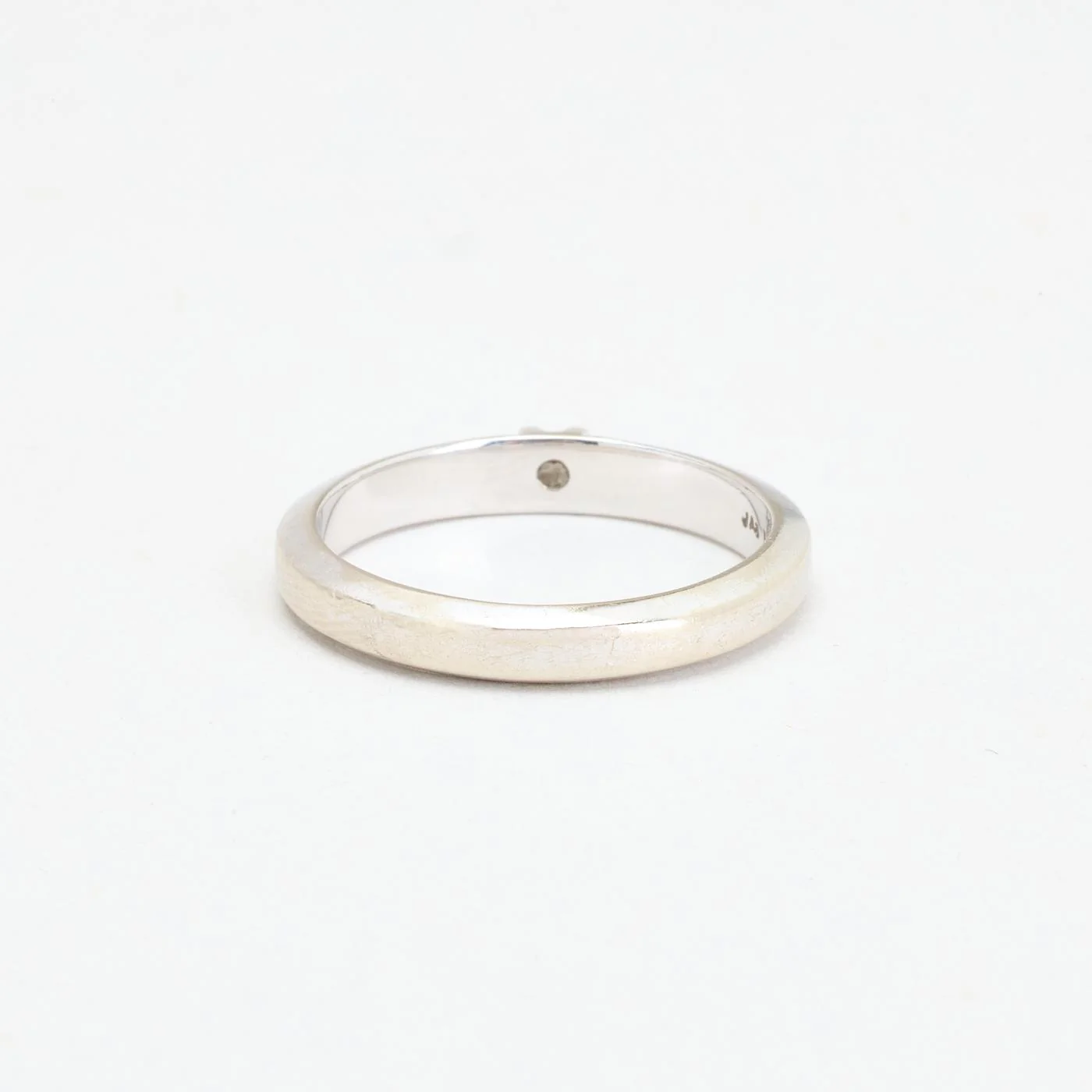 Alliansring med diamant (0.04 ct) i 14K guld strl. 18.1 / strl. 57 - Image 4