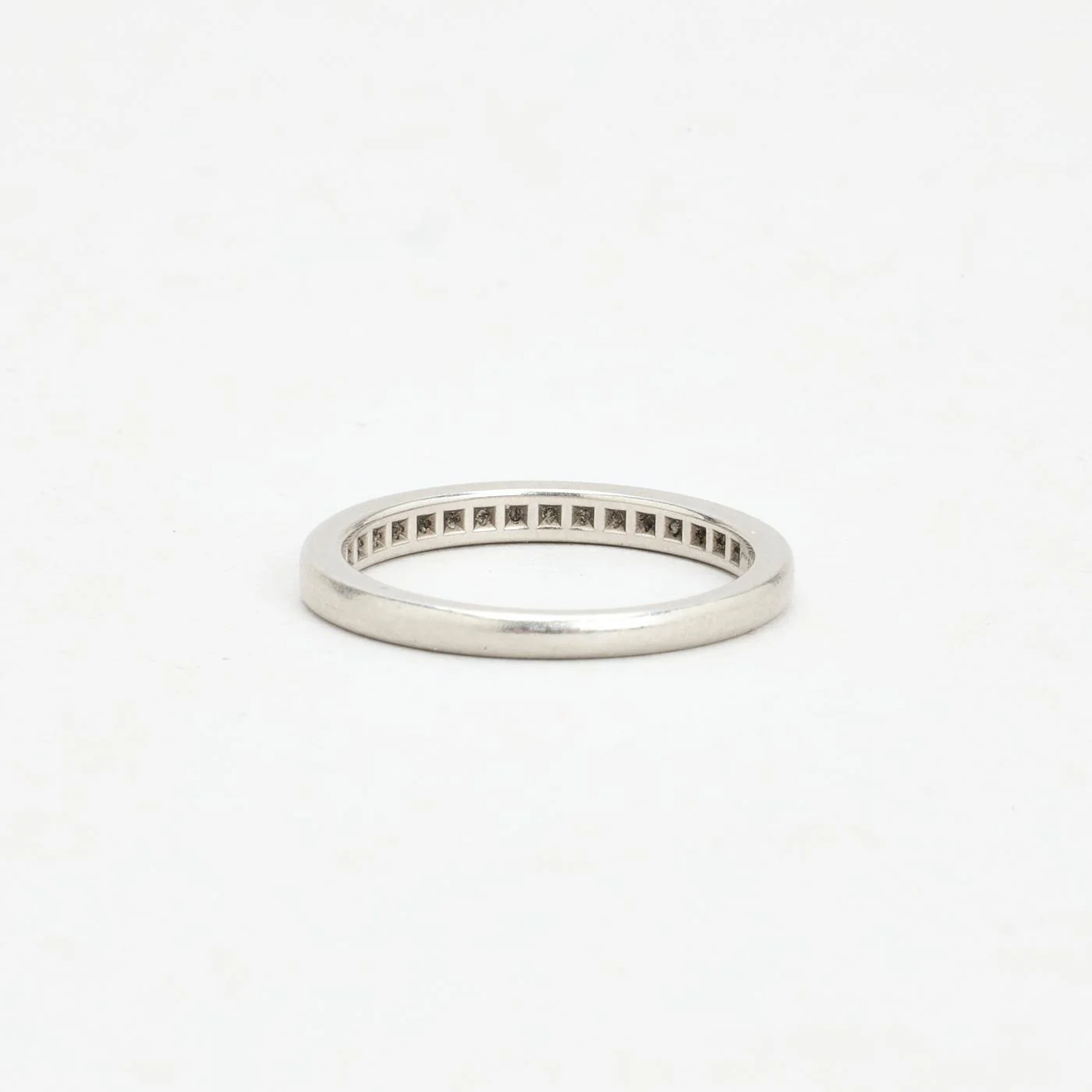 Tiffany & Co. alliansring med diamant (0.24 ct) i 950K platina strl. 15.6 / strl. 49 - Image 4
