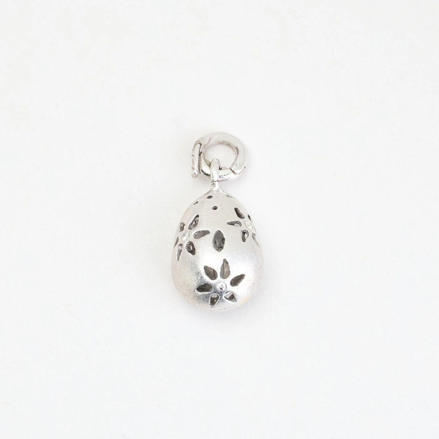 Ole Lynggaard Sweet Drops Hänge med diamant (0.07 ct) i 14K vitt guld, 3 cm, 5.75 g - Image 3