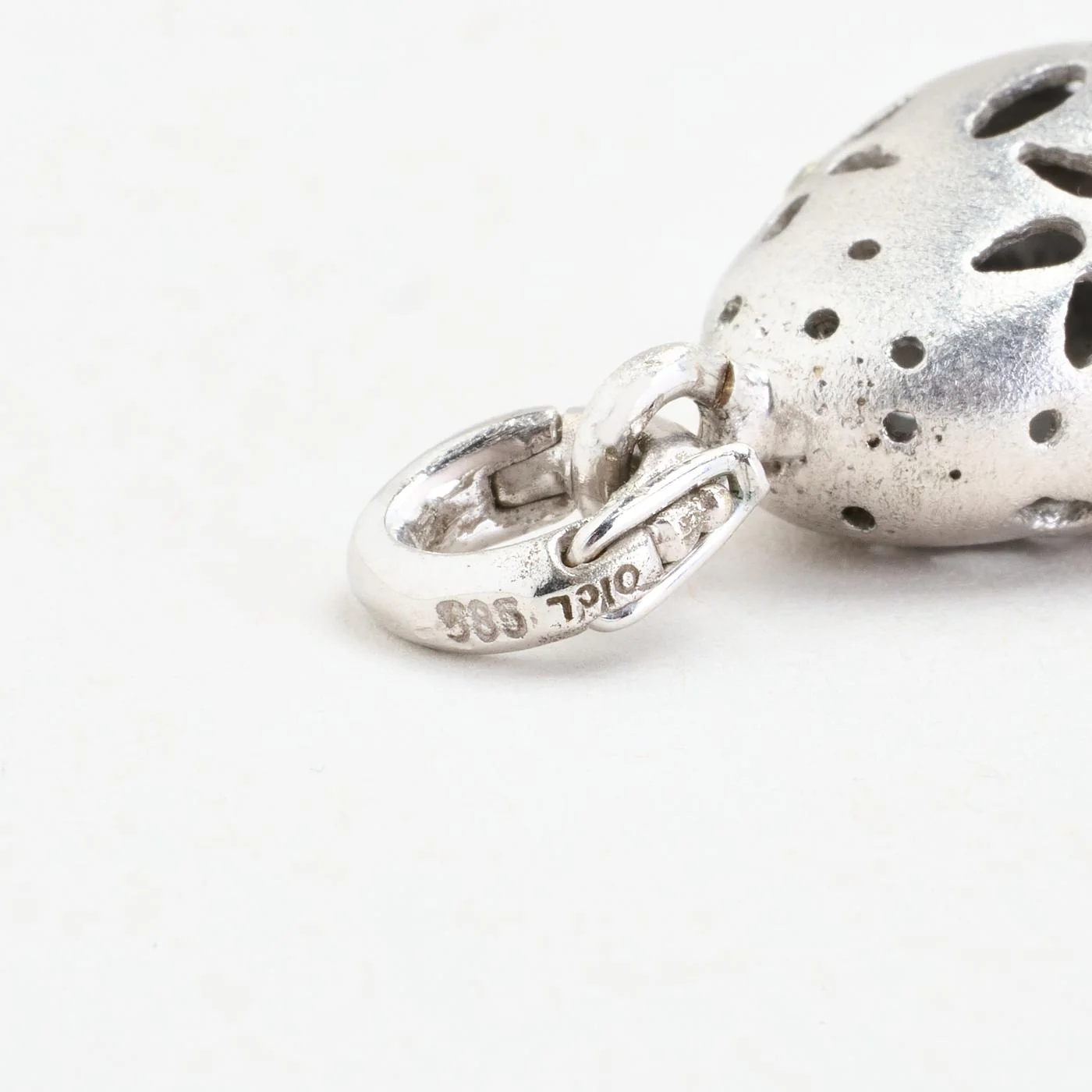 Ole Lynggaard Sweet Drops Hänge med diamant (0.07 ct) i 14K vitt guld, 3 cm, 5.75 g - Image 5
