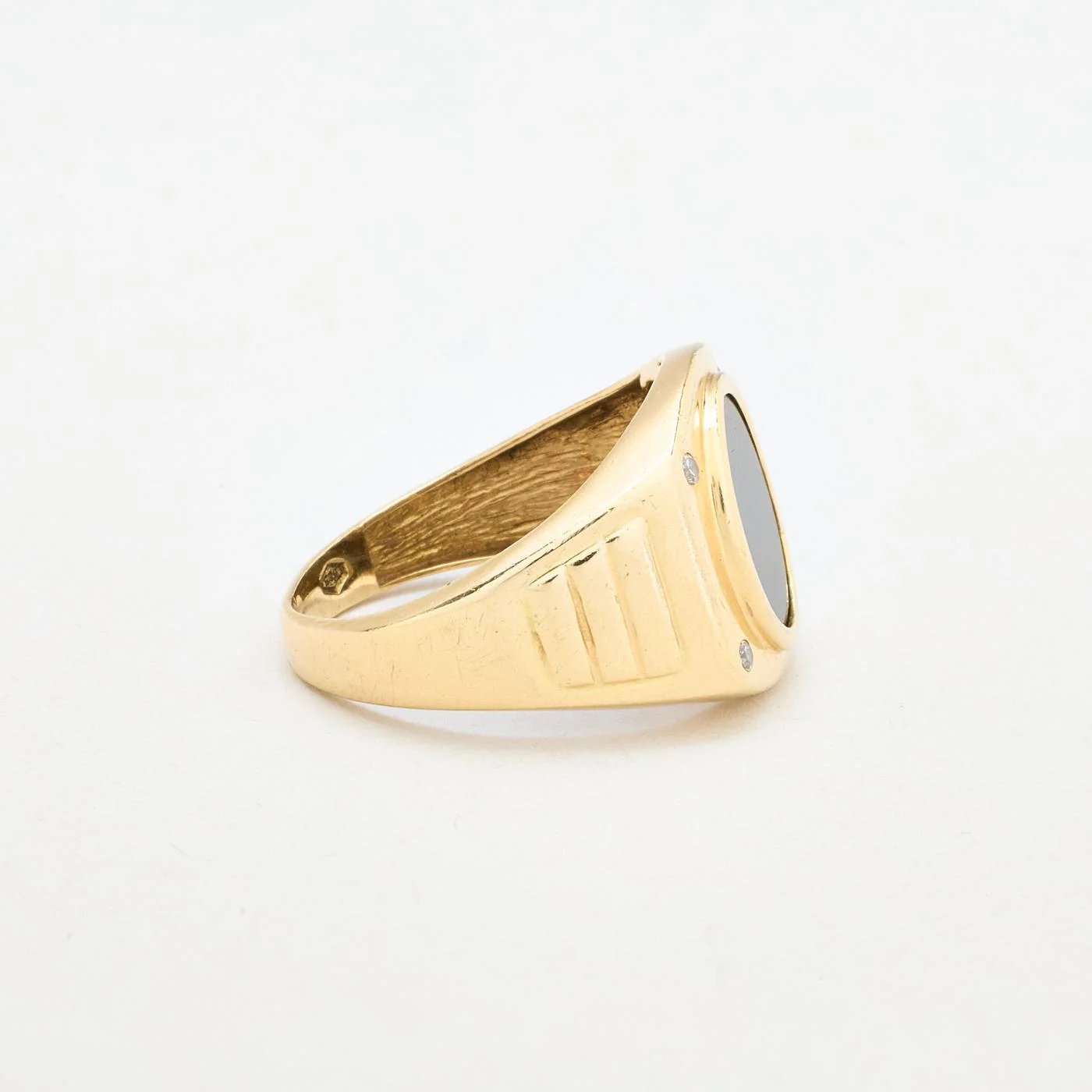Modern klackring i 14K guld med en onyx och zirkonia strl. 19.1 / strl. 60 - Image 3