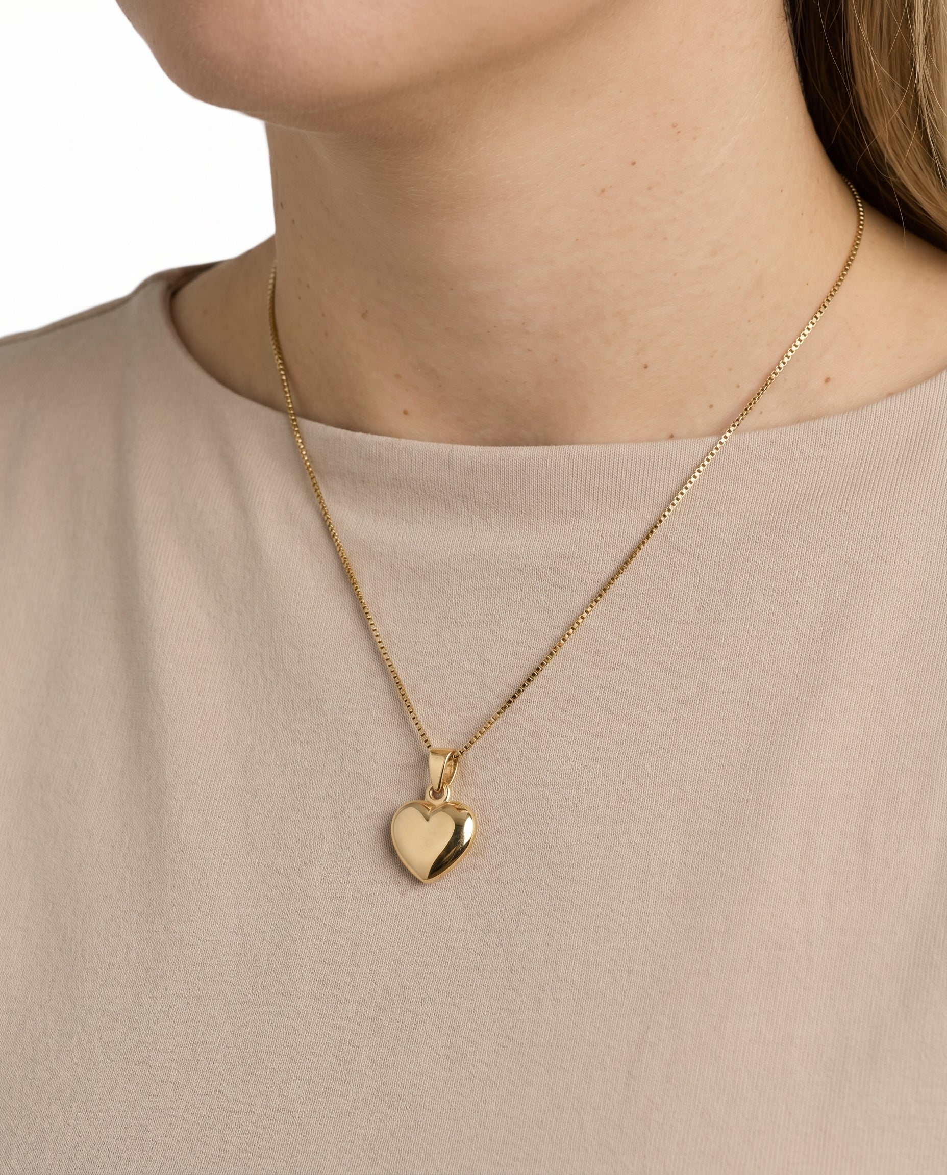 Klassisk Hjärthänge i 8K guld, 1.8 cm, 0.7 g - Image 2