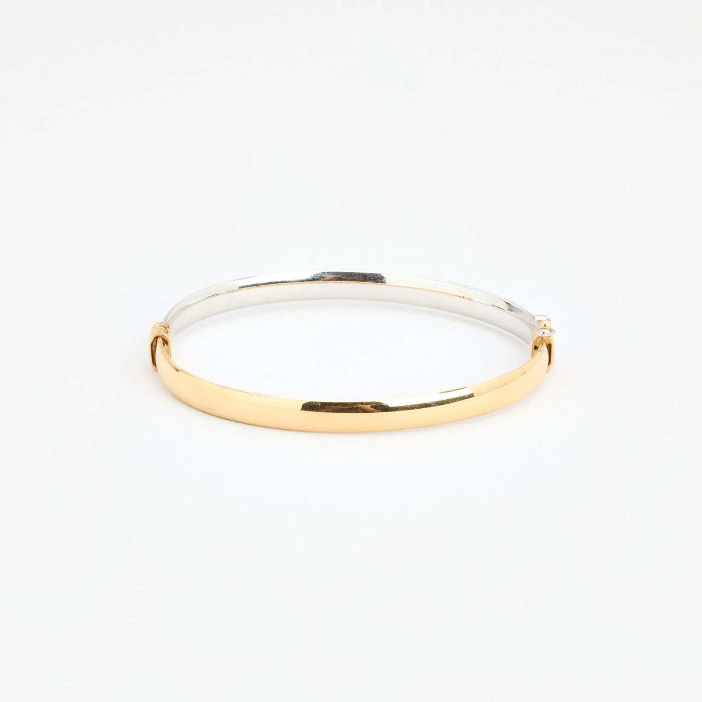 Mönstrad armring med lås i 14K guld, 6 cm, 7.8 g - Image 4